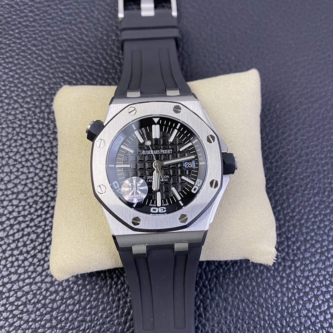 Audemars Piguet ROYAL OAK OFFSHORE 15703 42mm
