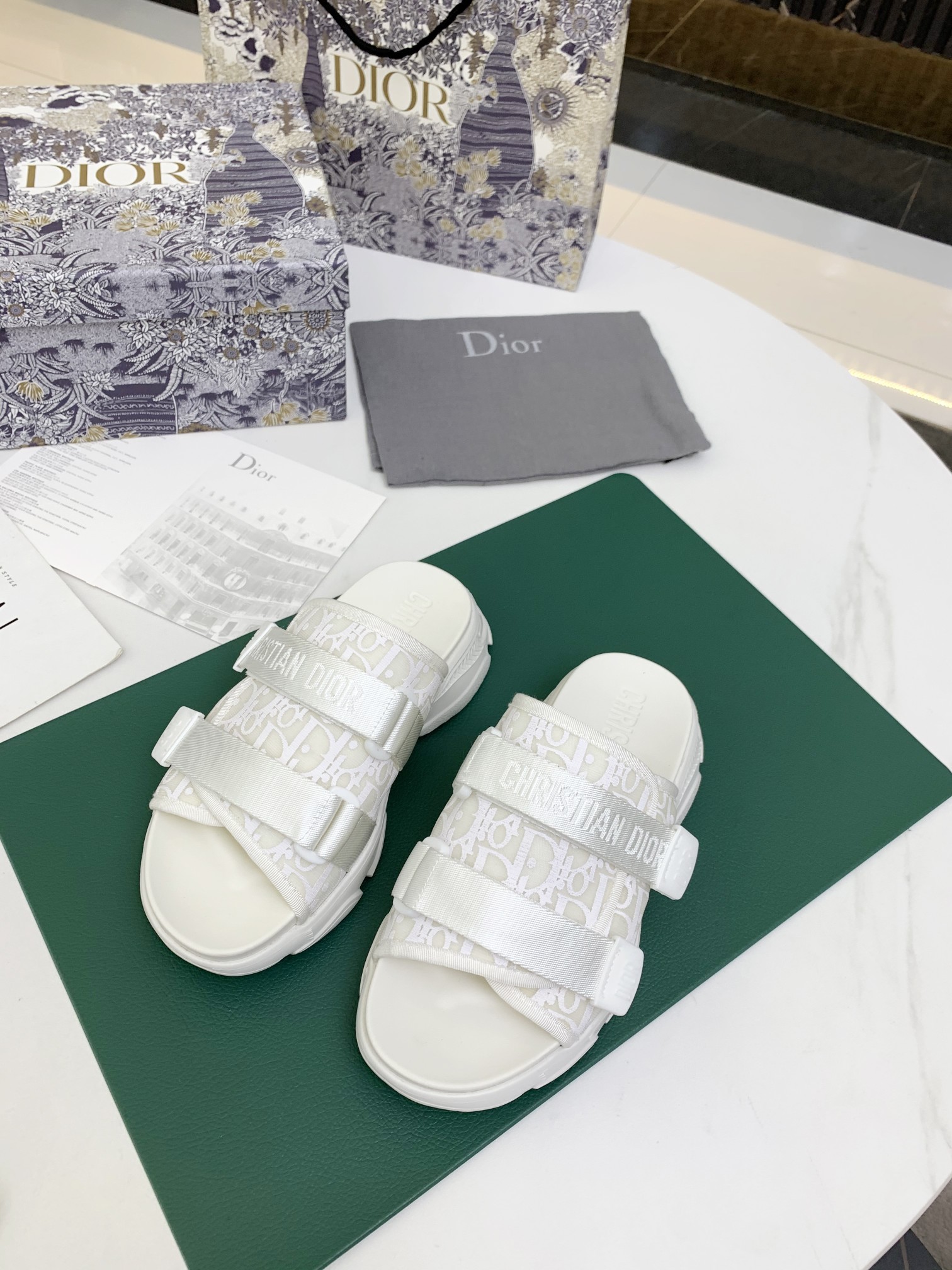 Dior shoes 002 XM 012