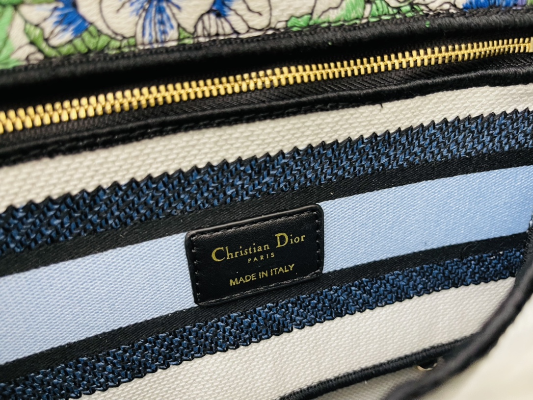 10A + top quality Dior Medium Lady D-Lite Bag 9920 DD003 24cm