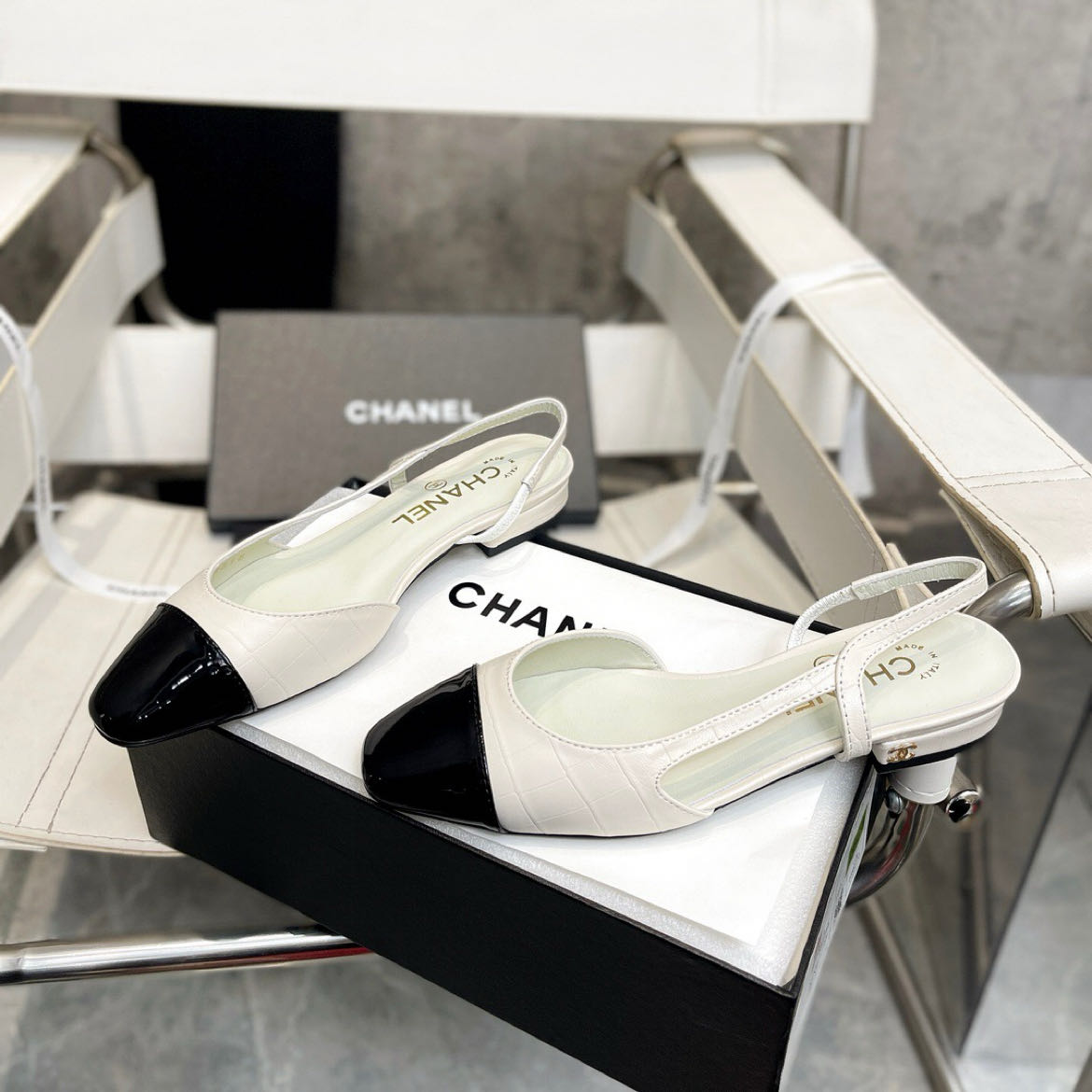 Chanel shoes 052 HL052