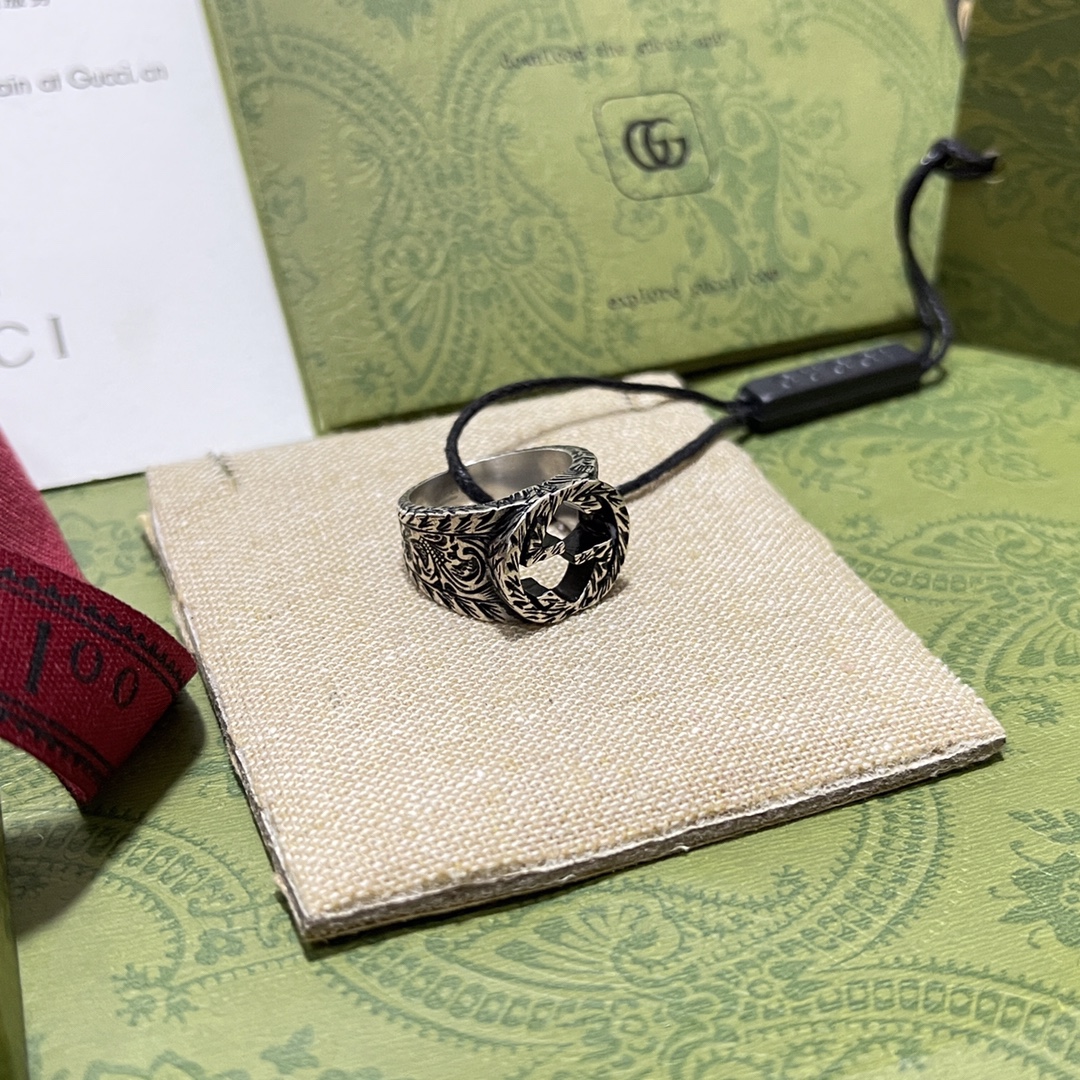 Gucci Jewelry Rings Engraved ring