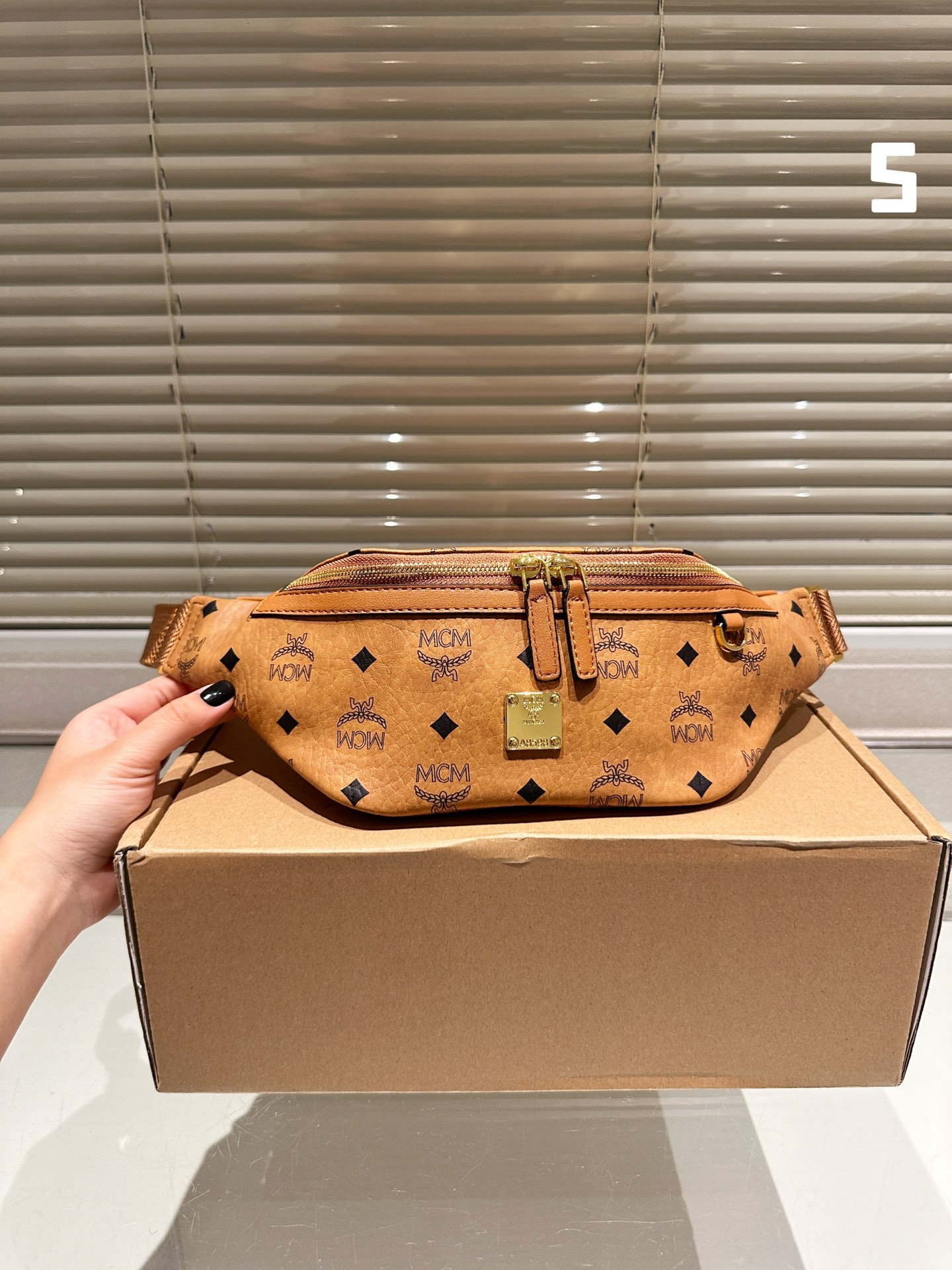 MCM Stark Waist Bag 033 LLS531 34cm