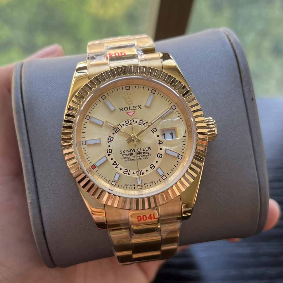 Rolex Sky-Dweller 42mm