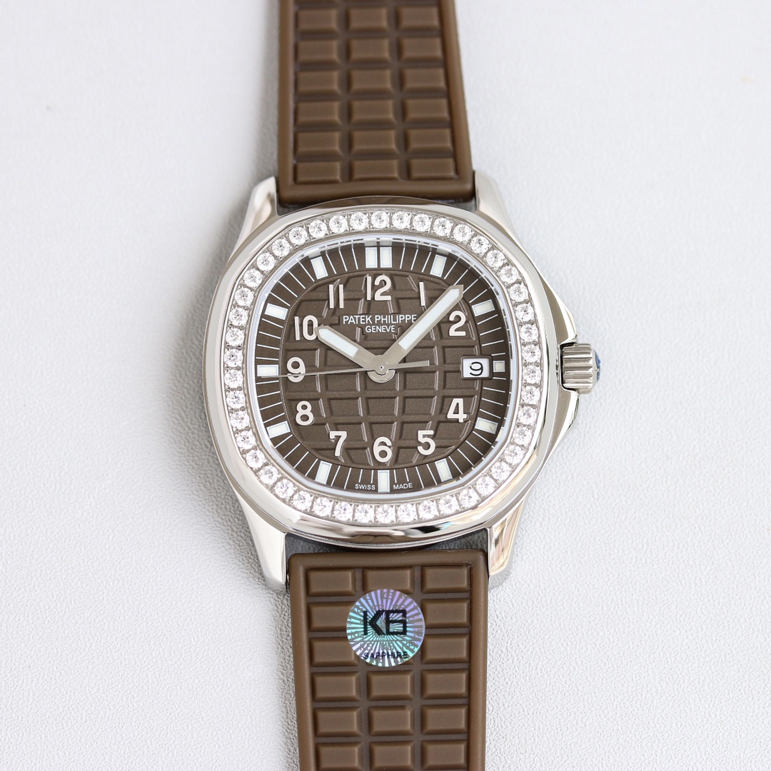 PATEK PHILIPPE AQUANAUT 5067 35.6mm