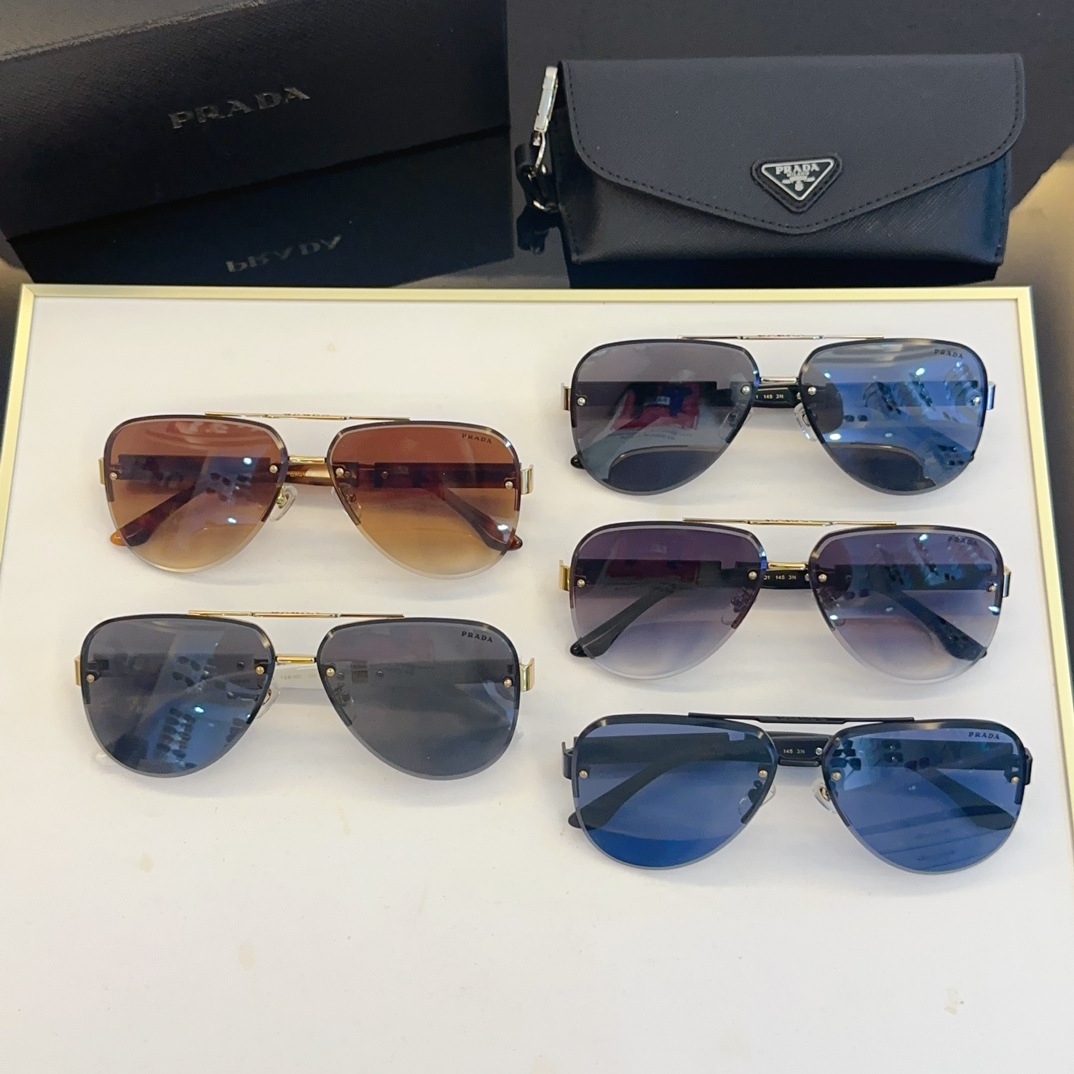 Prada Sunglasses PR139WS SM051