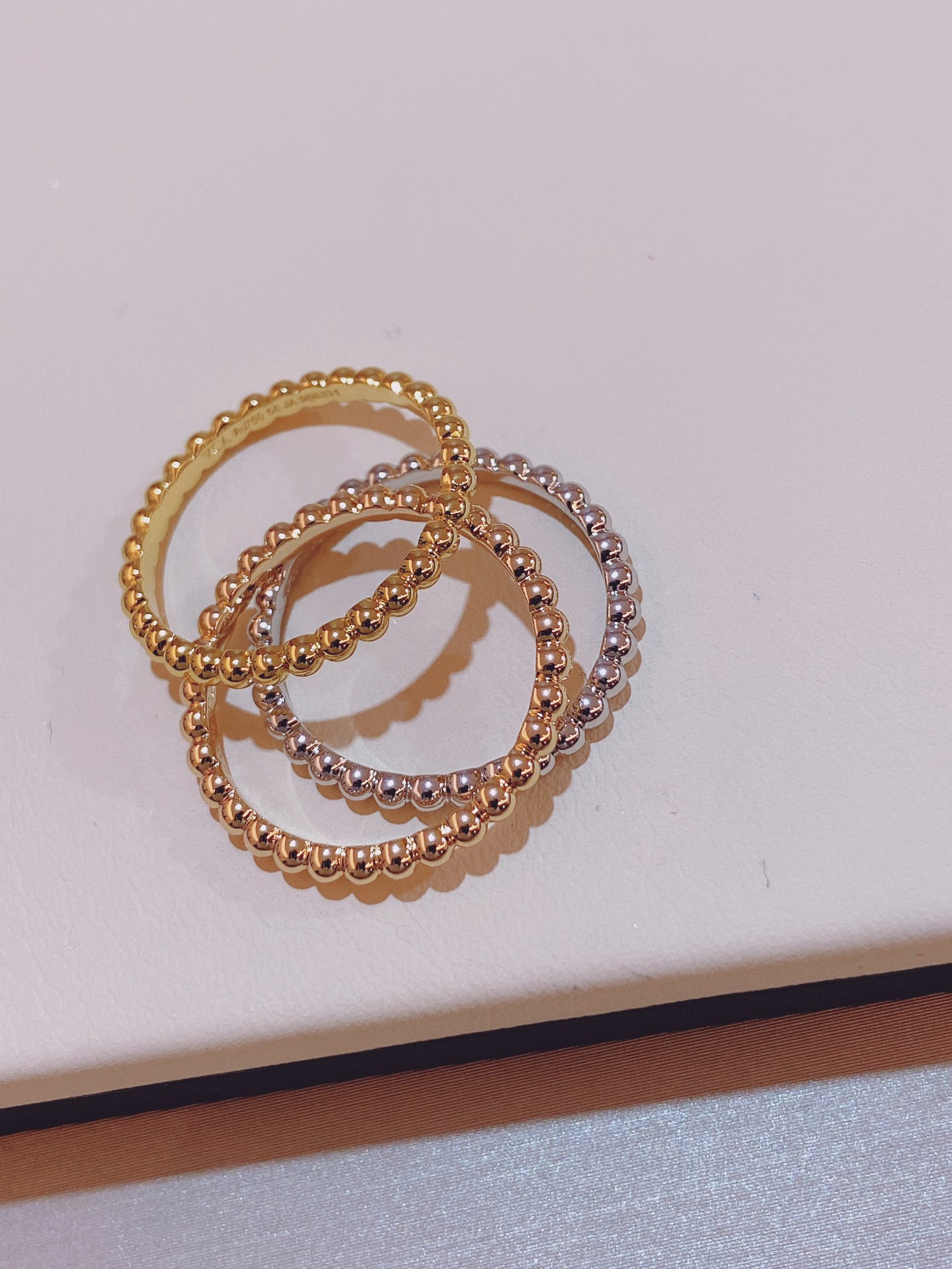 Van Cleef & Arpels Jewelry Rings Beaded ring