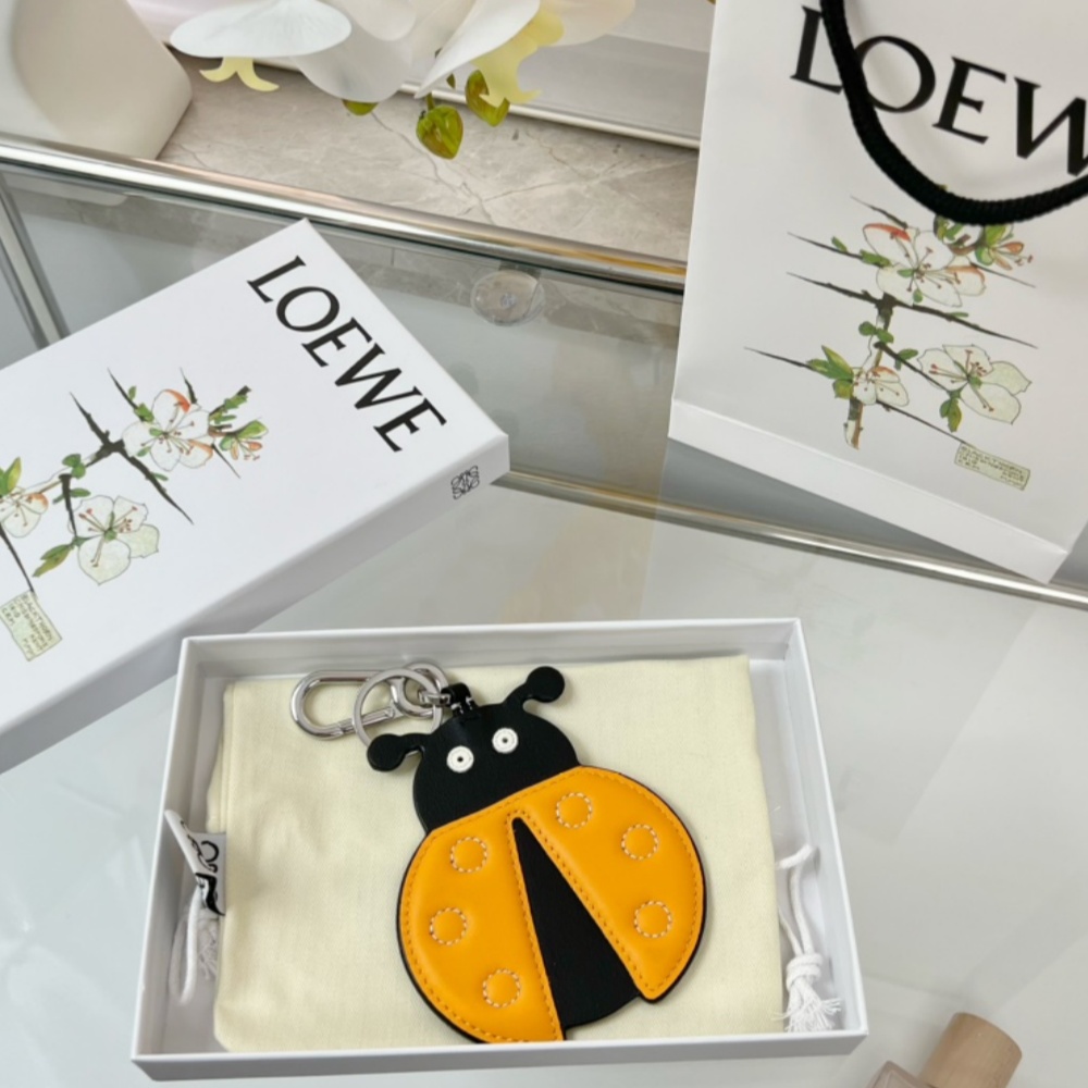 Loewe Key Chain Beetle Charm Imported Calfskin Keychain Charms Accessories