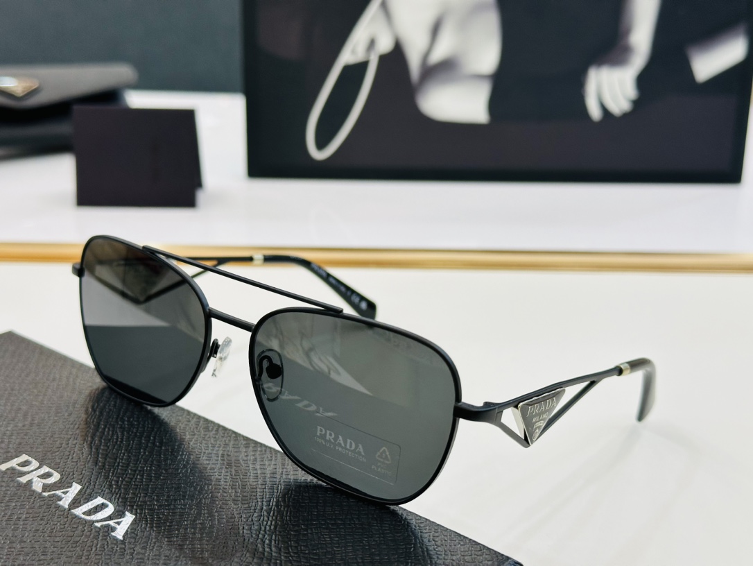 Prada Sunglasses PRA50 SM021
