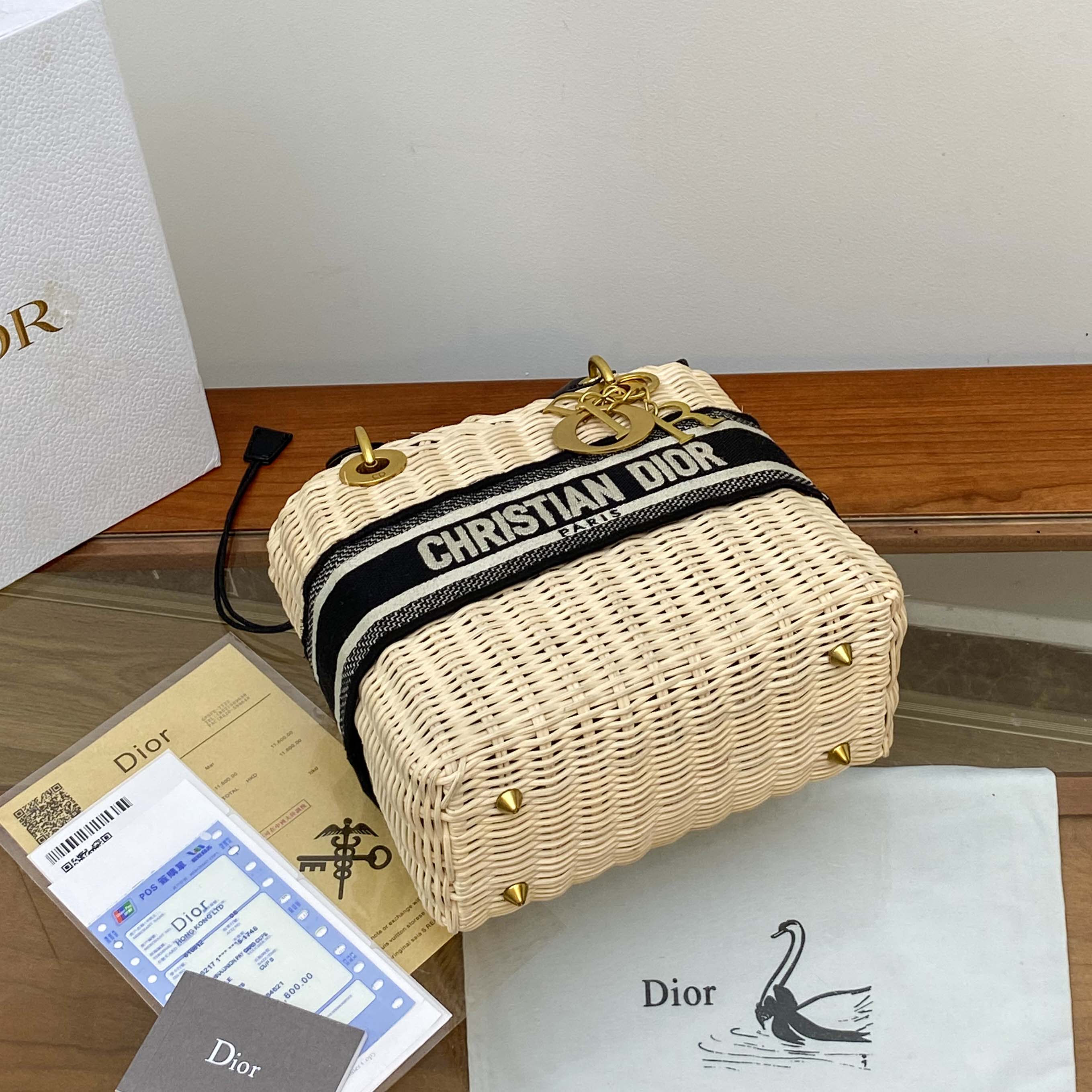 Dior003 22PJ062