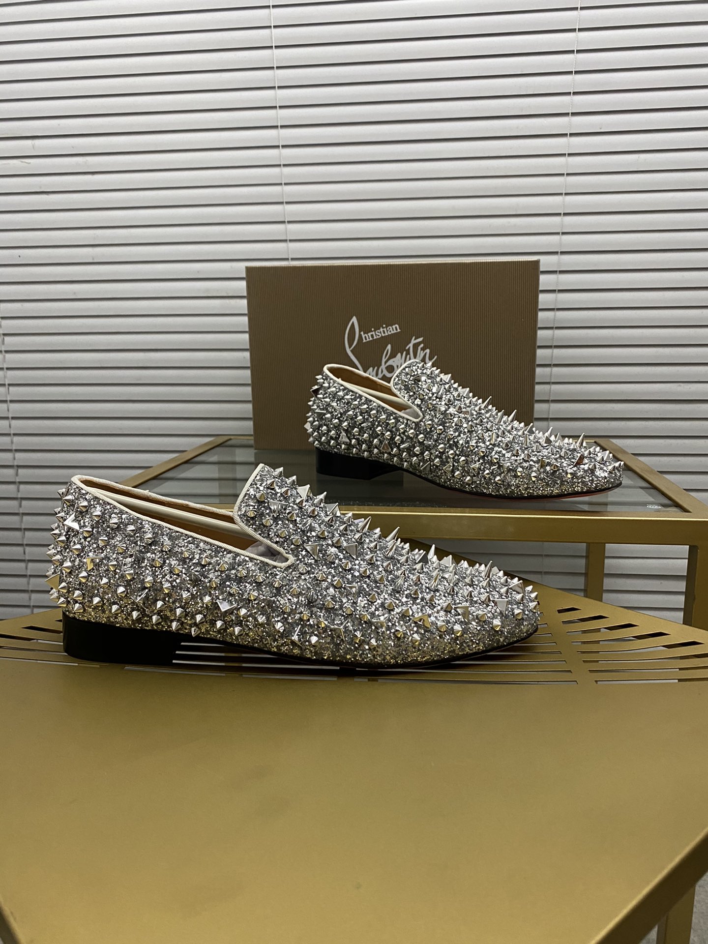 Christian Louboutin 015 Casual shoes HL003