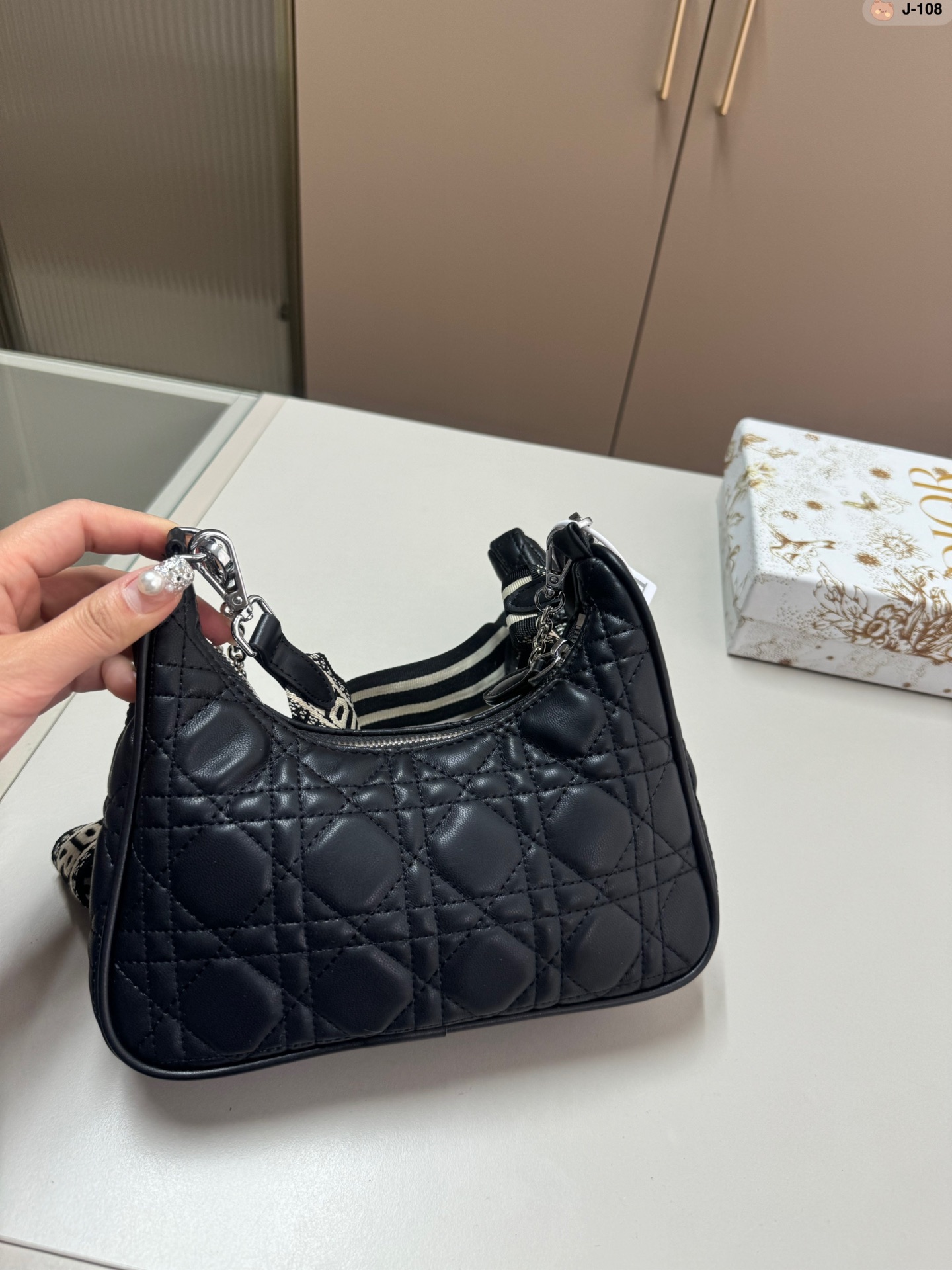 Dior J-108 DB051 22cm