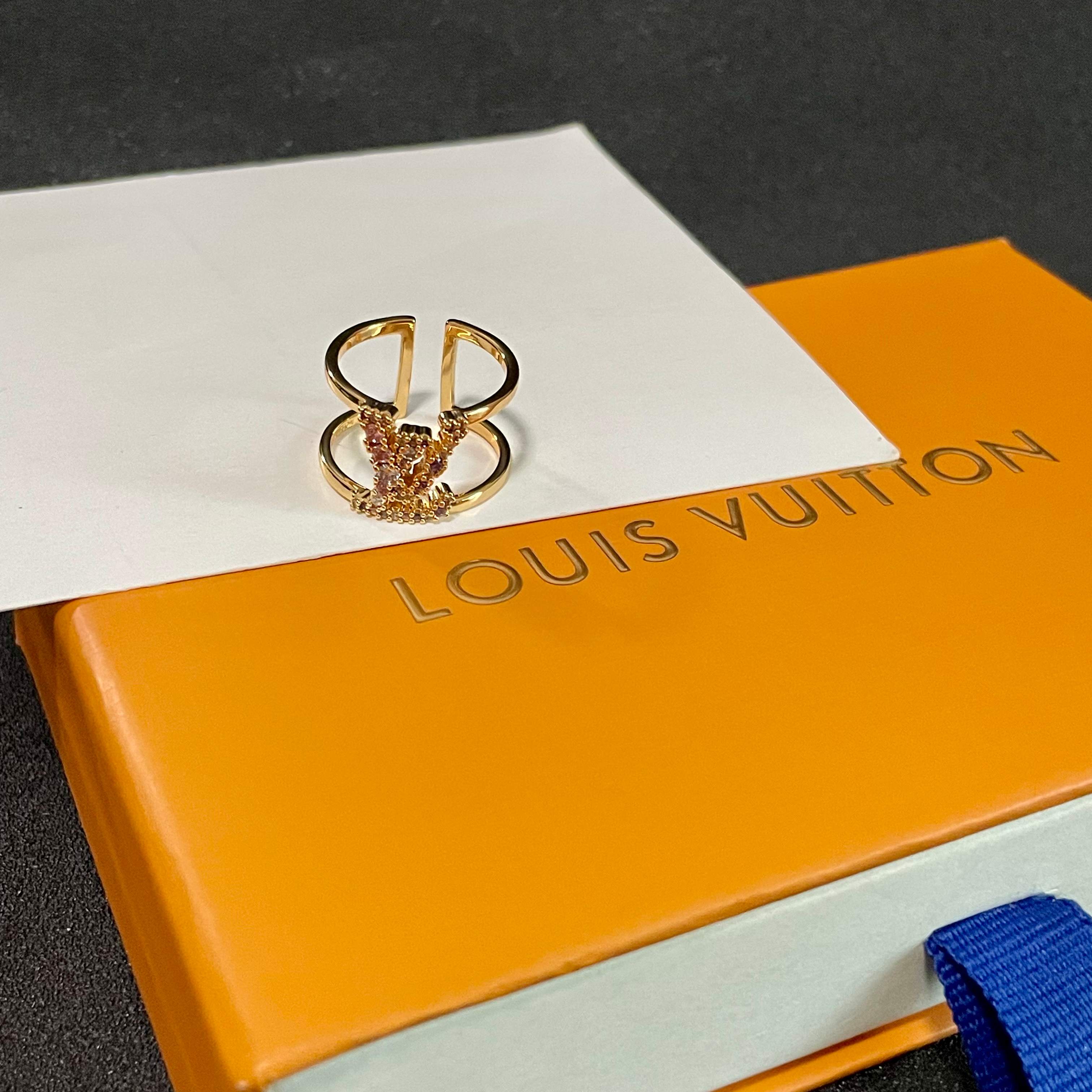 Louis Vuitton Jewelry Rings hollow LOGO series modeling ring