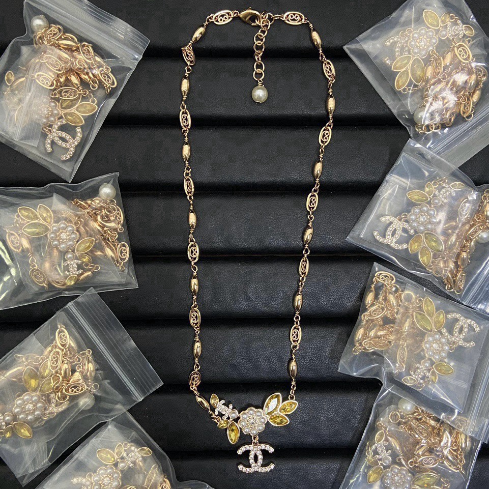 Chanel Necklace 035