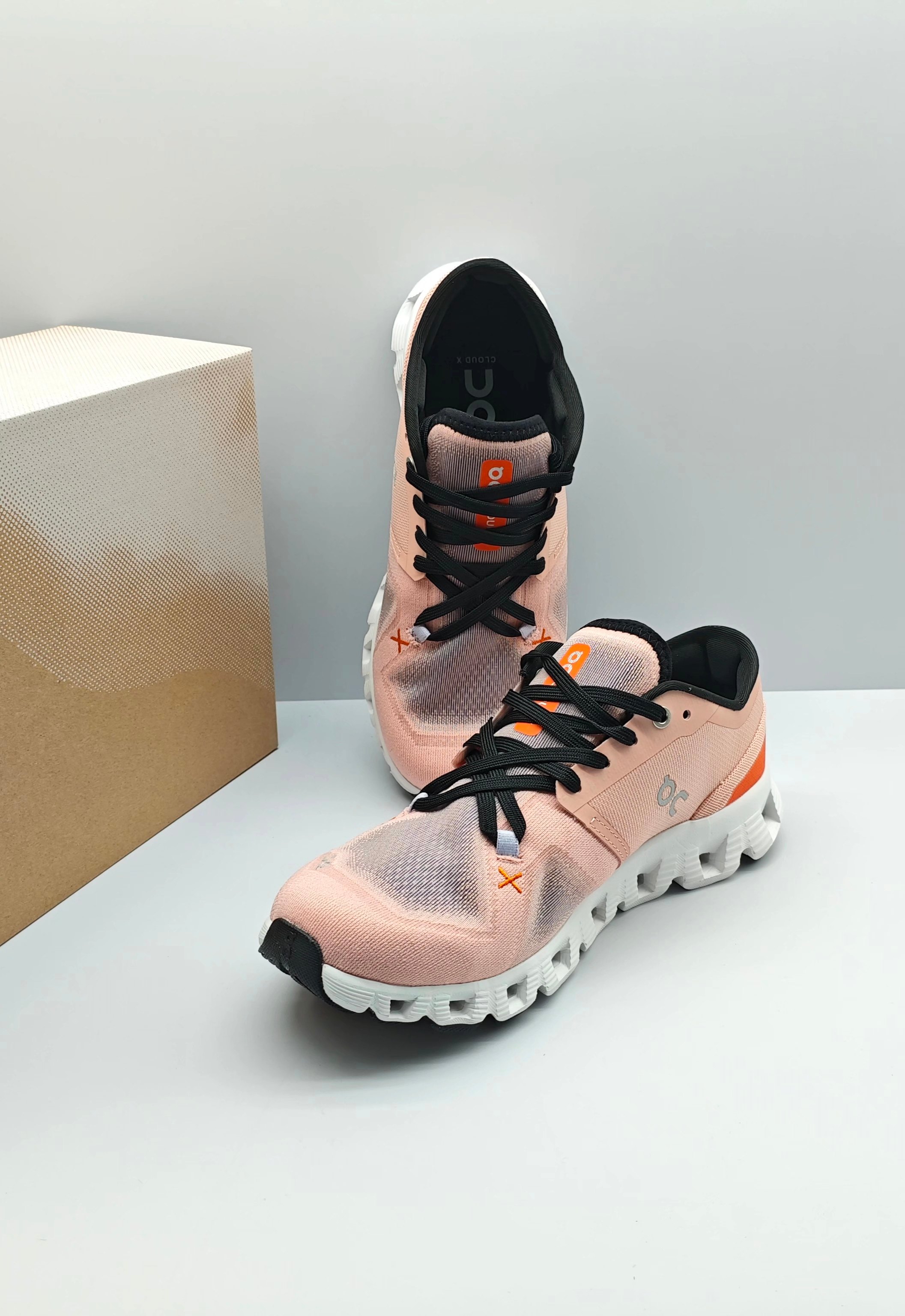 On Cloud Sneakers Sports shoes ON Cloud X 3