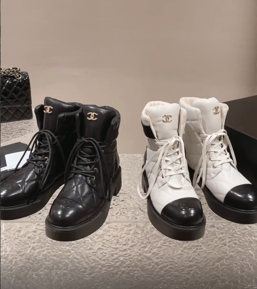 Chanel 012 boots XM073