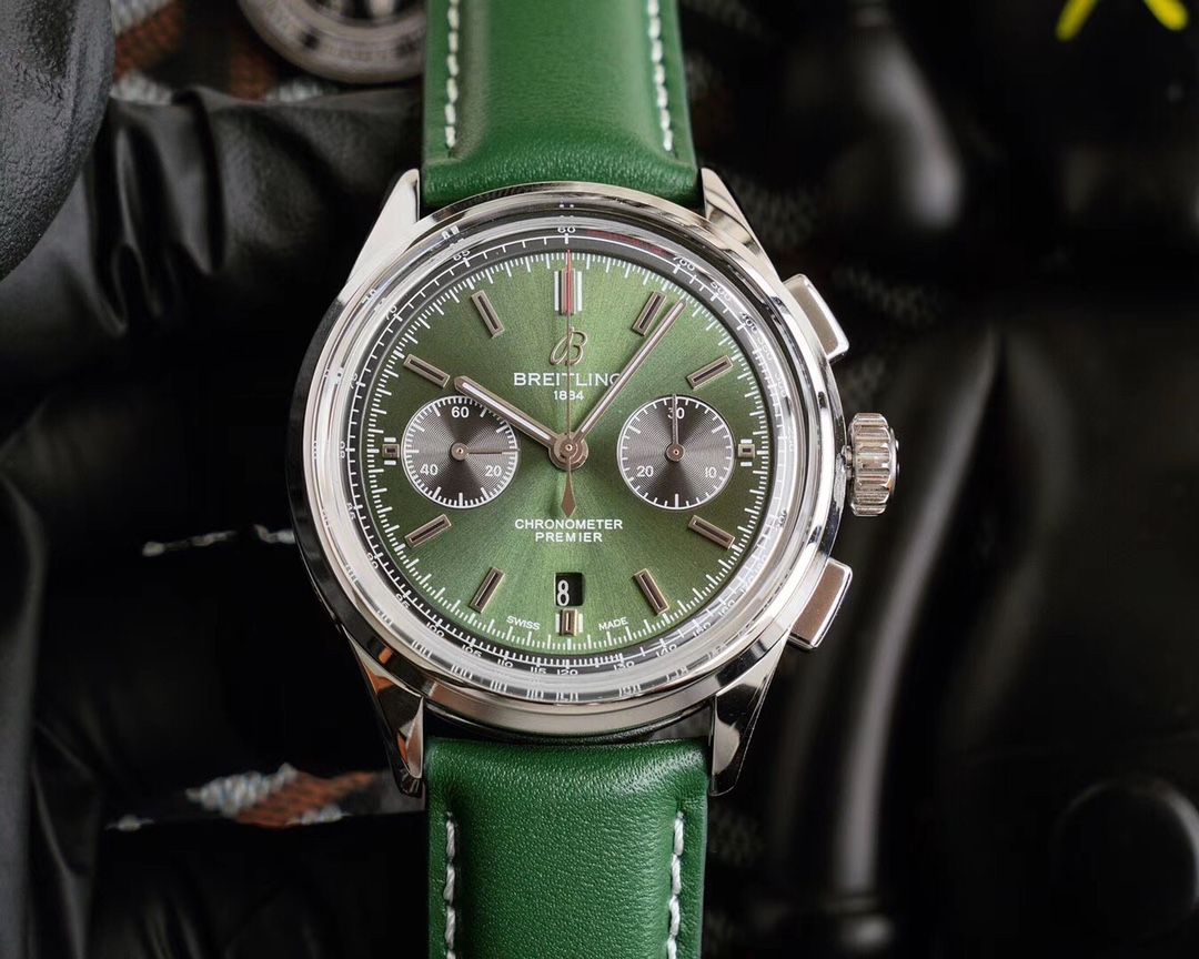 BREITLING Watches 42mm