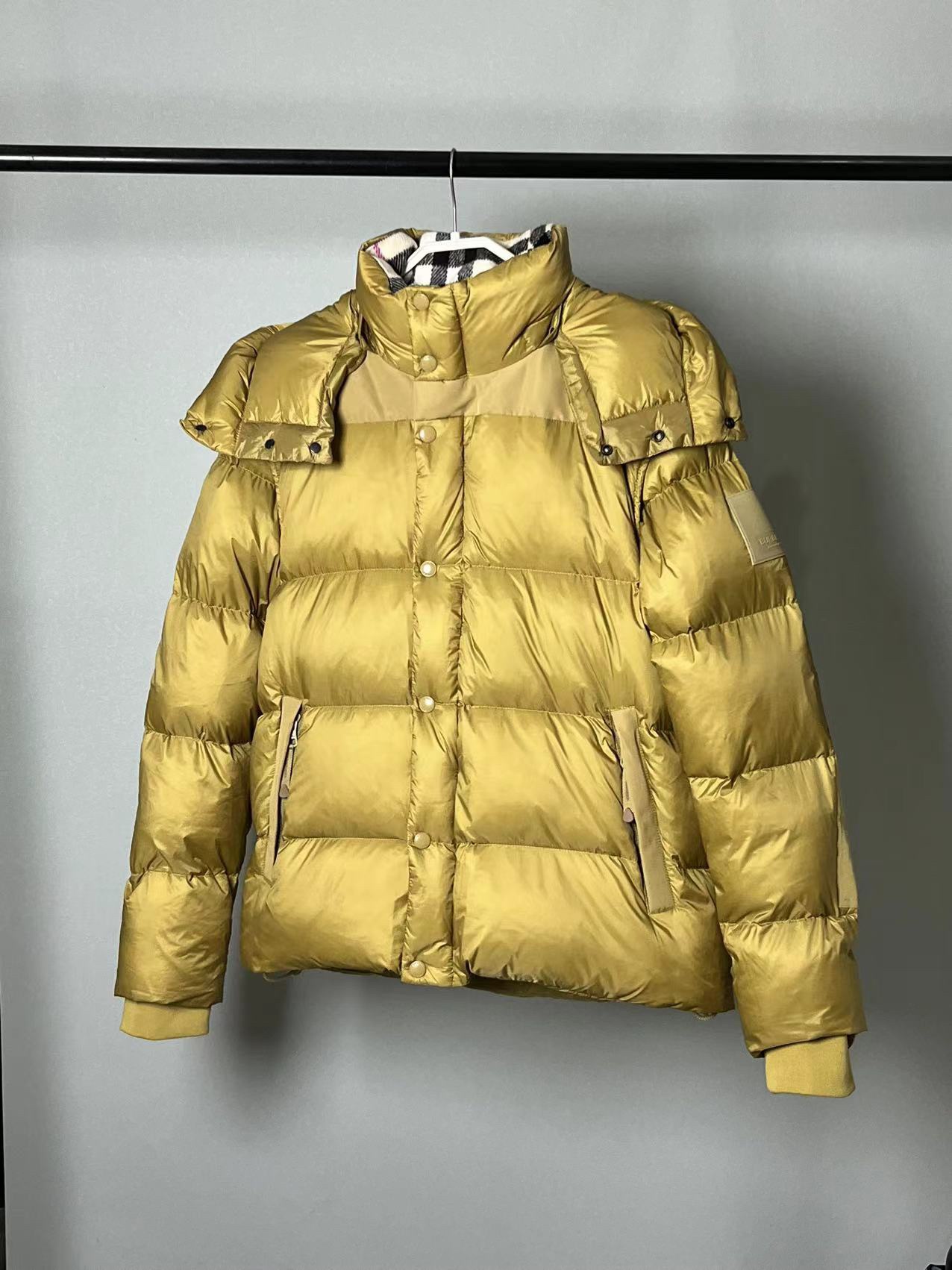 Burberry Down Jacket Ladies' Favorite Clothes