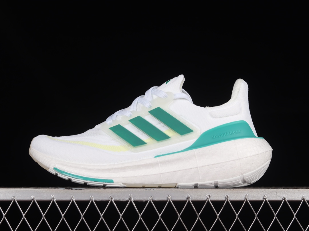 Ad Ultra Boost Light 23 HQ6350 XM542