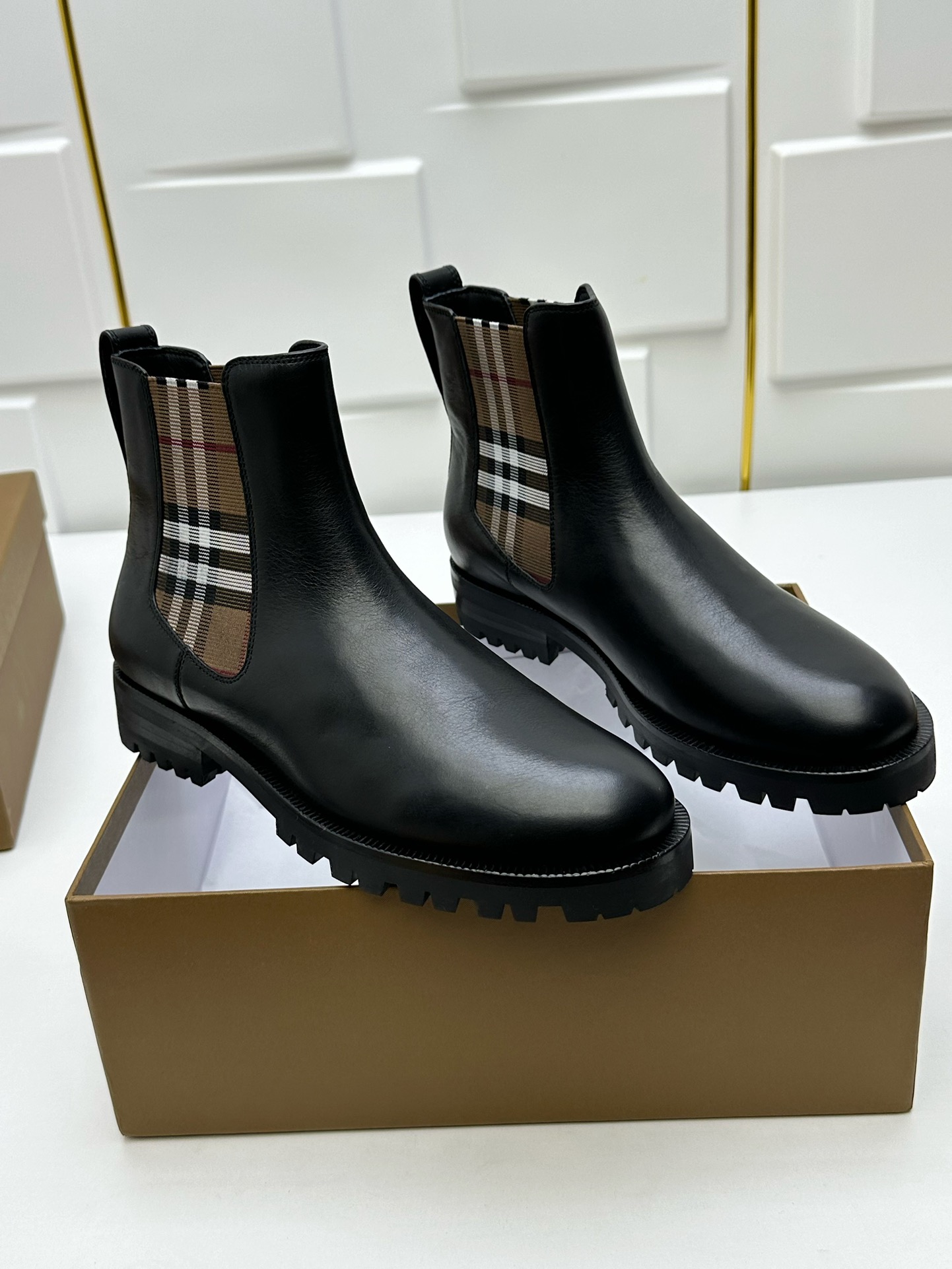 Burberry Shoes Boots Cowhide Canvas