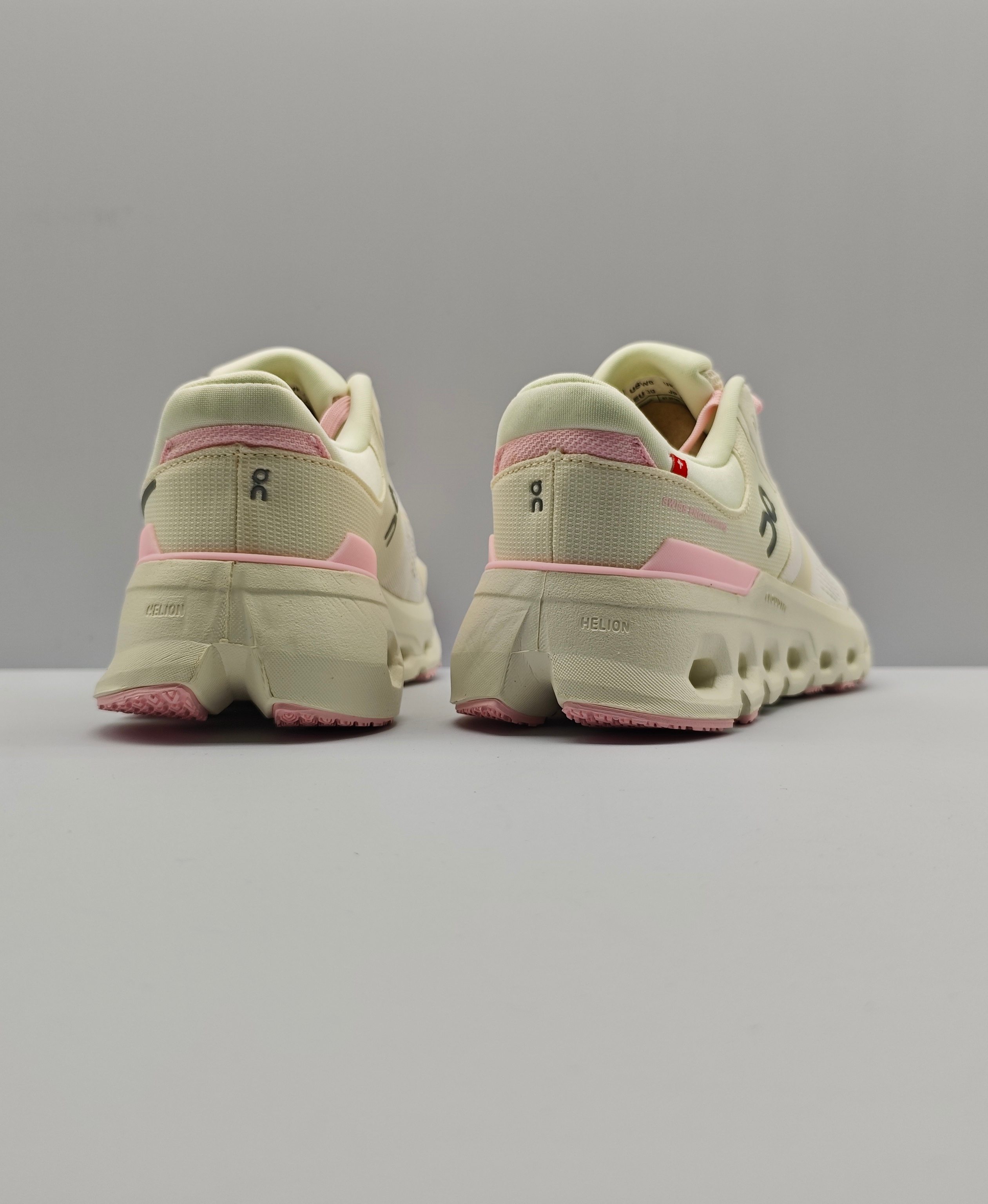 On Cloud Sneakers Sports shoes ON CloudRunner 2