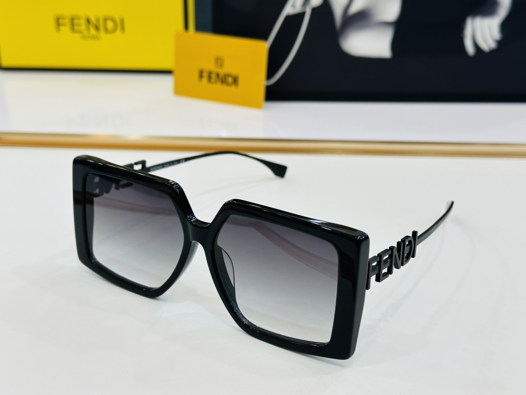 Fendi Sunglasses FF0887 SM051