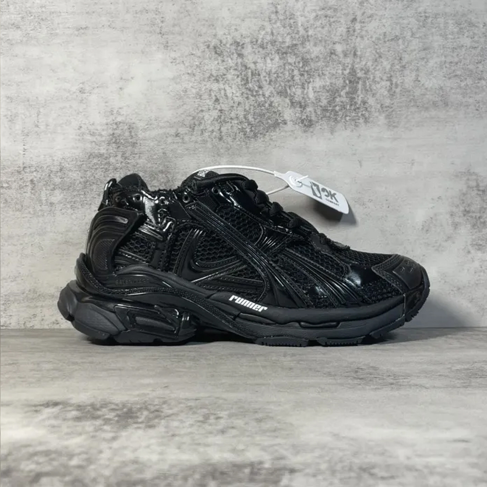 Balenciaga 010 Casual shoes XM084