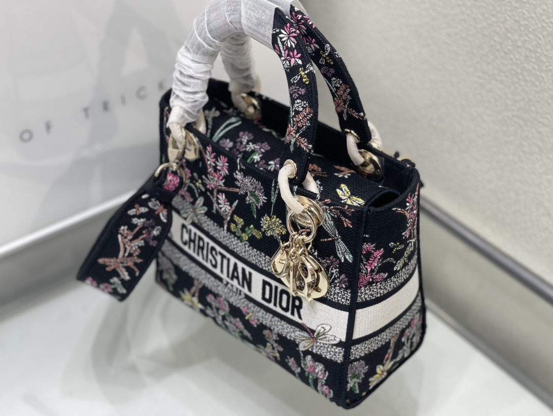 10A + top quality Dior Medium Lady D-Lite Bag 9920 LM003 24cm