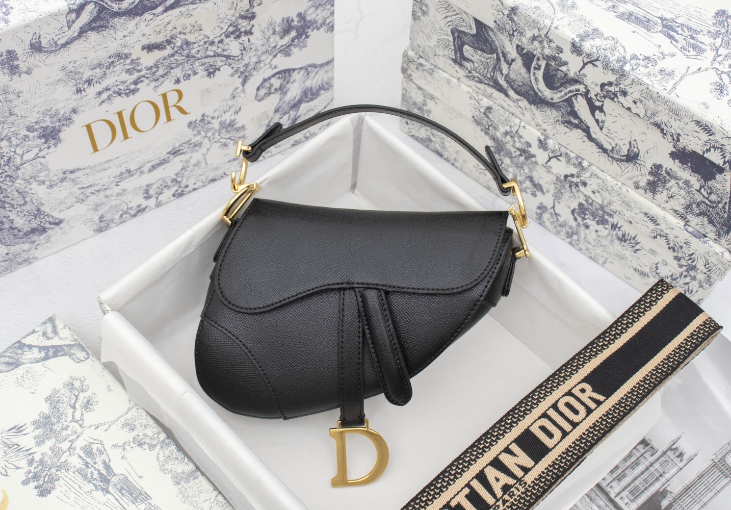 Dior Saddle bag Grained 19.5cm 6666
