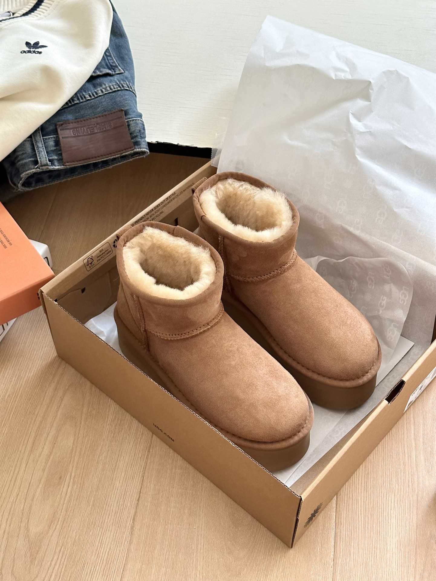 UGG shoes 025 BY071