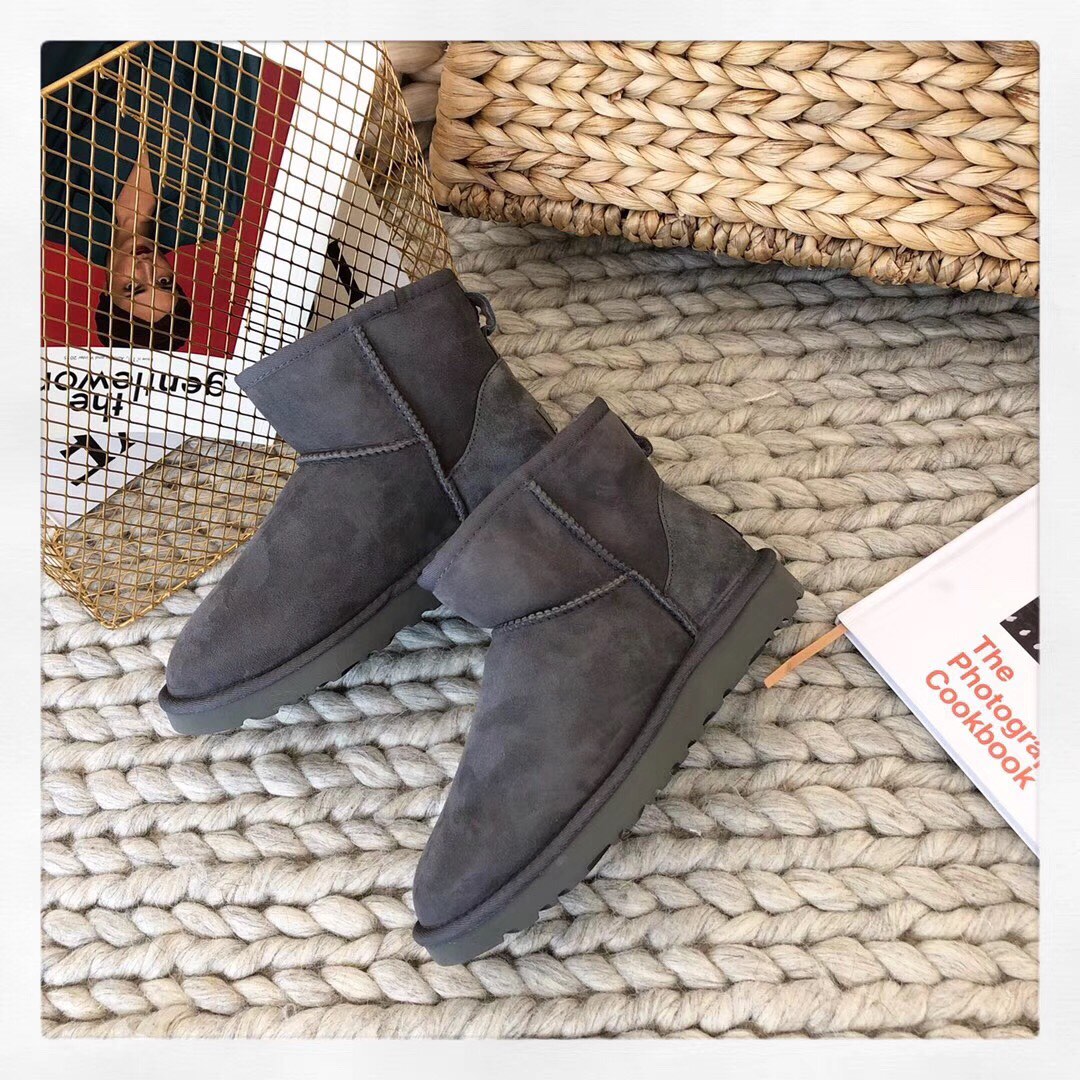 UGG shoes 001 BY061