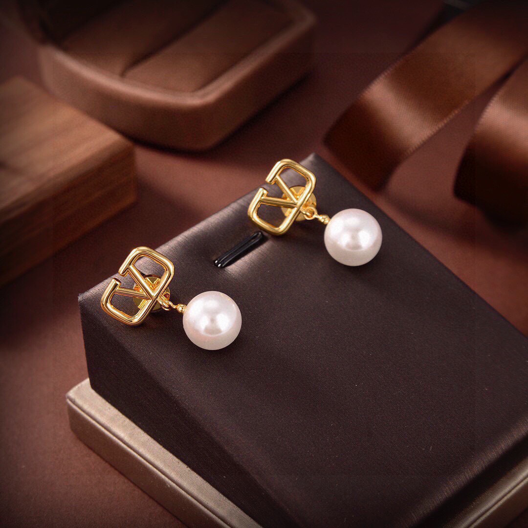 Valentino Jewelry Earring Pearl Charm V-Shaped Earrings