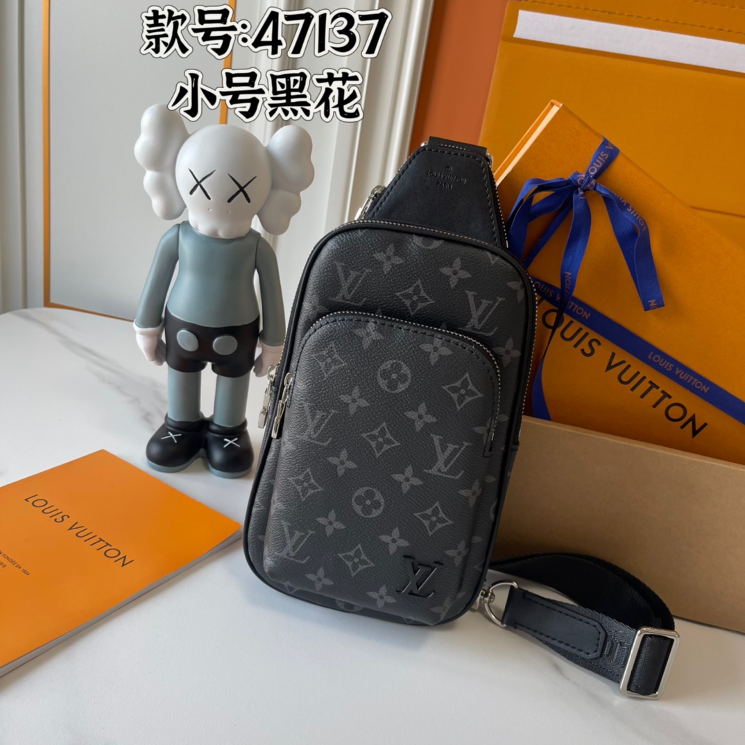 LV Avenue Slingbag M47137 LM031 33cm