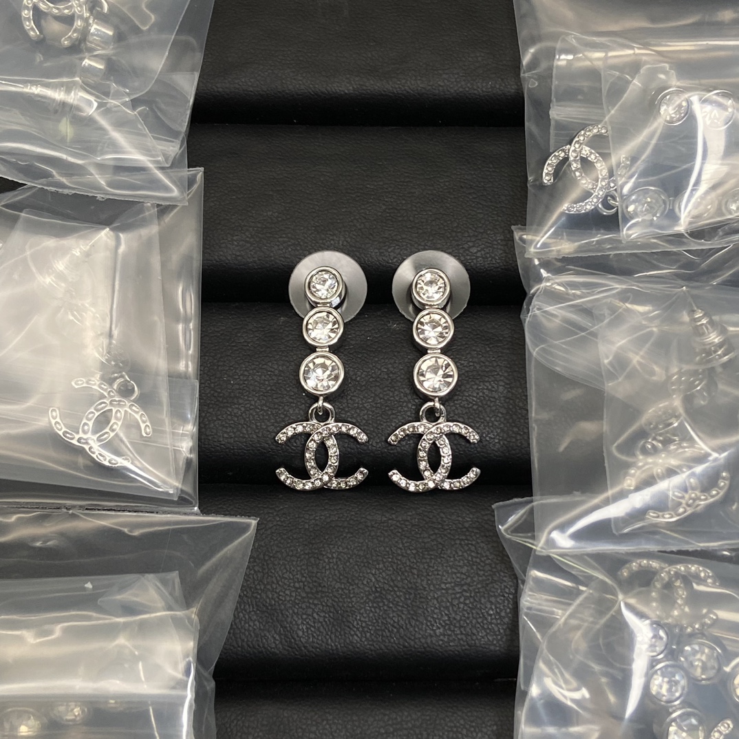 Chanel Earring 053