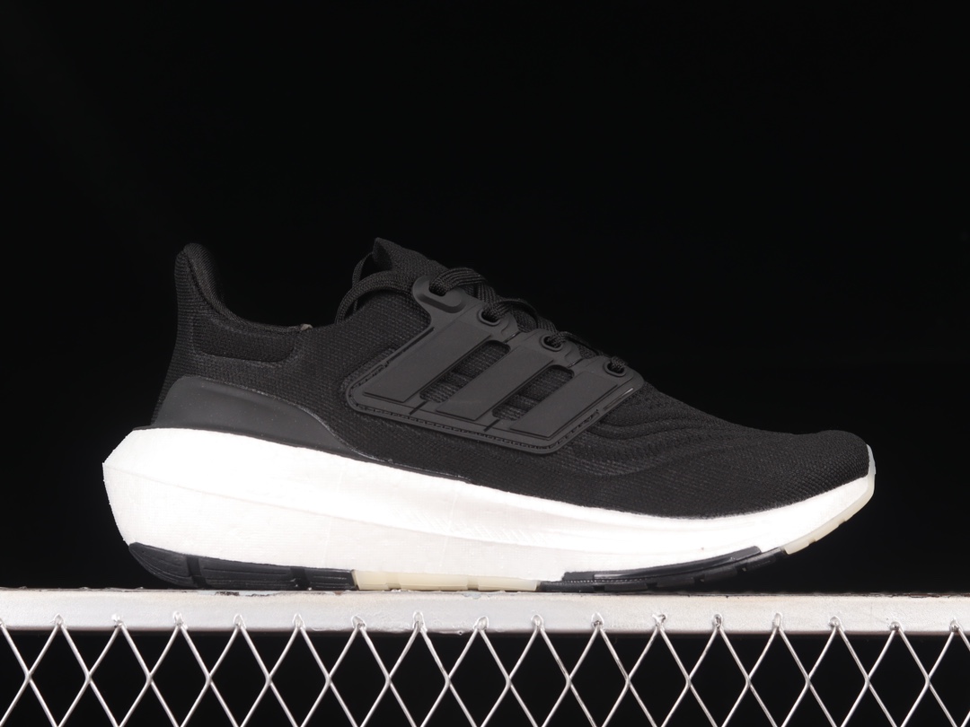 Ad Ultra Boost Light 23 GY9351 XM542