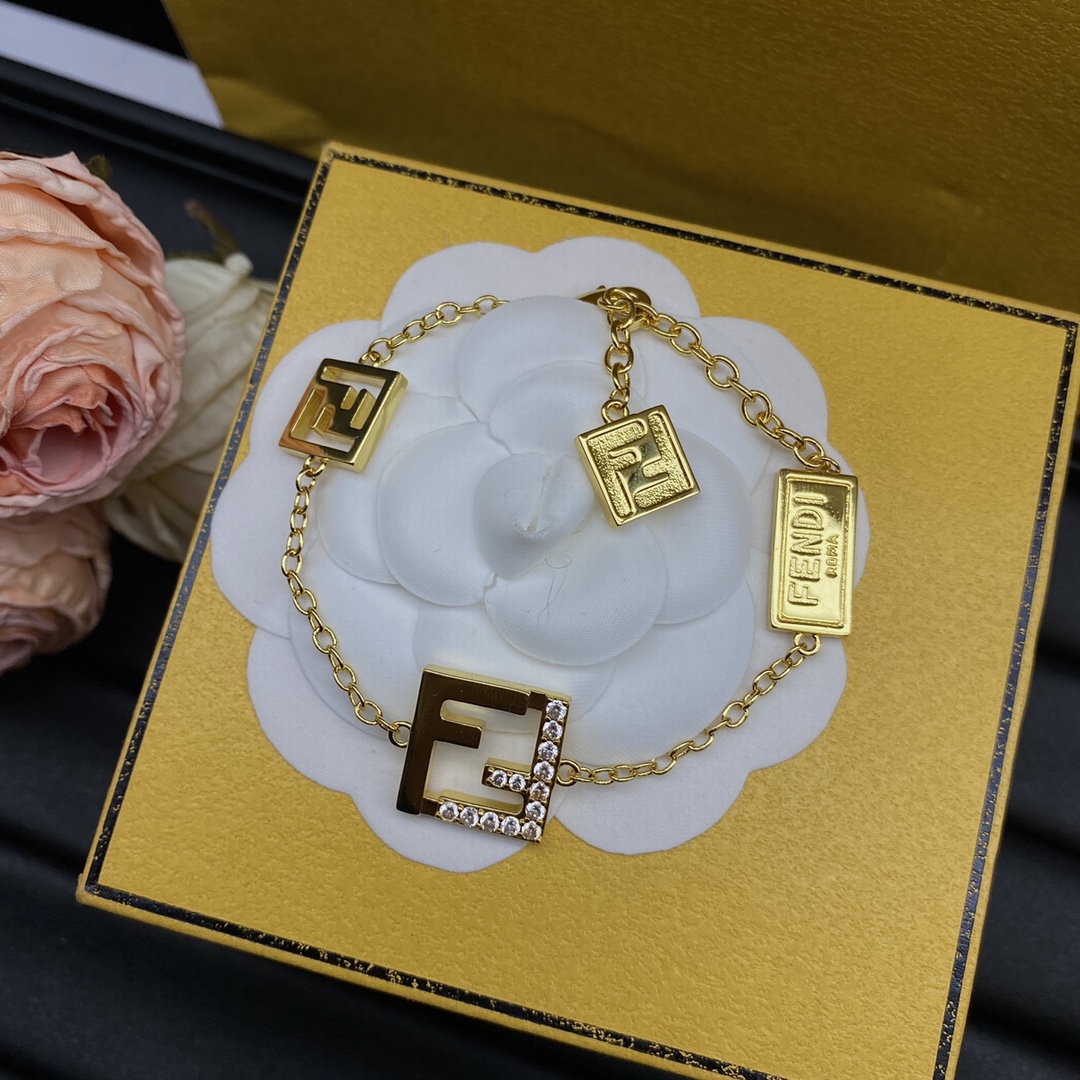 Fendi Jewelry Bracelets Two-letter tag