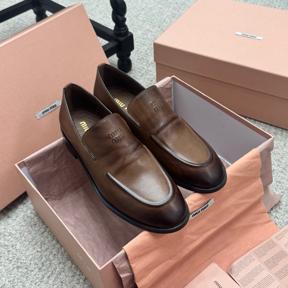 Miu Miu Shoes Leather Shoes Cowhide