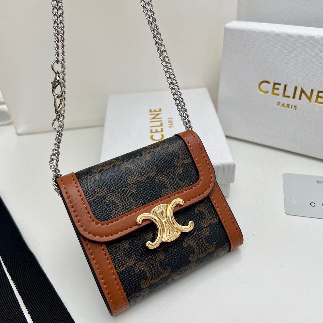 Celine TRIOMPHE Wallet 10999 LM57 11cm