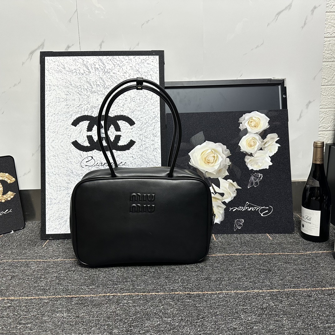 Miu Miu Bowling Bag 5BB117 LM571 34cm