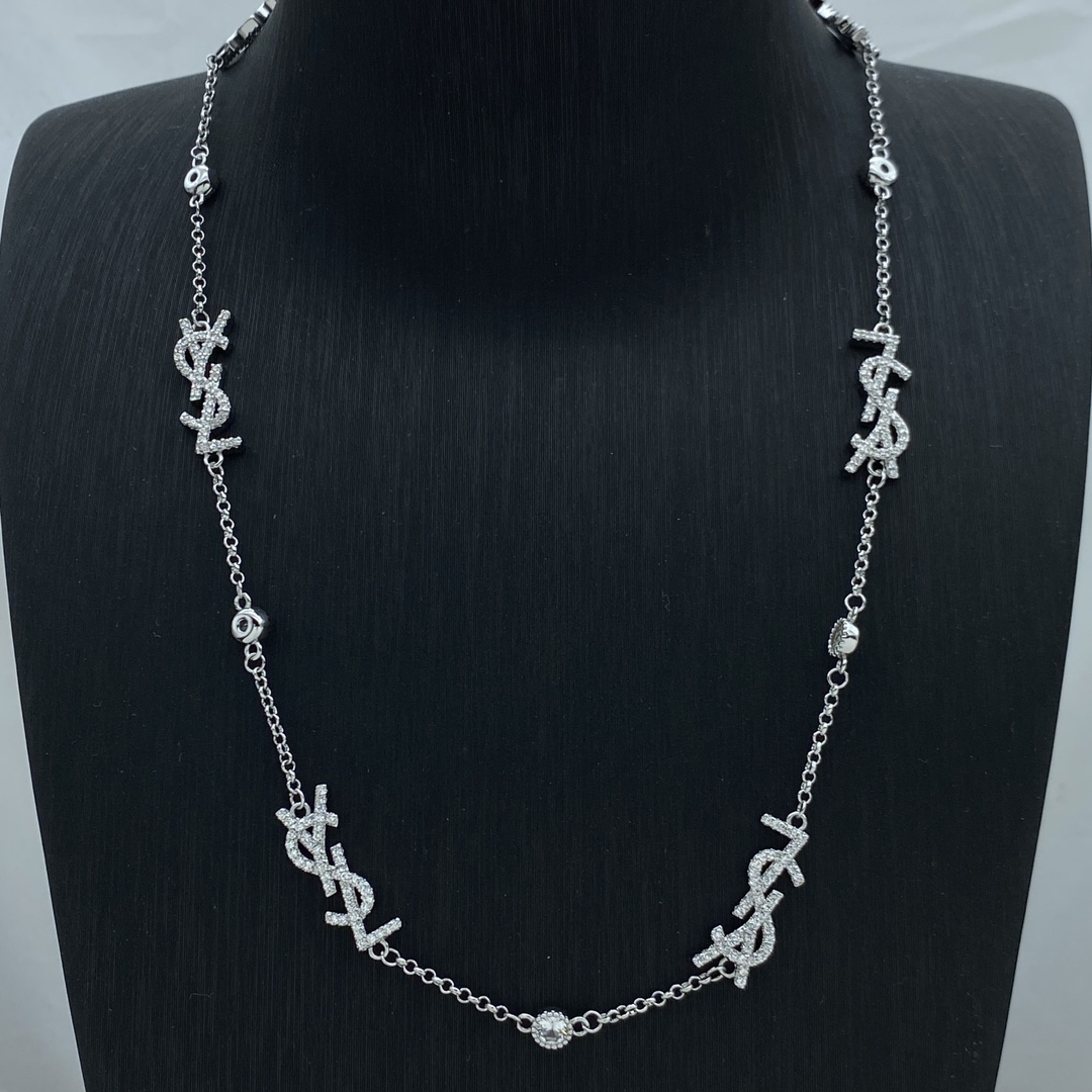 Saint Laurent Jewelry Necklace Interlocking