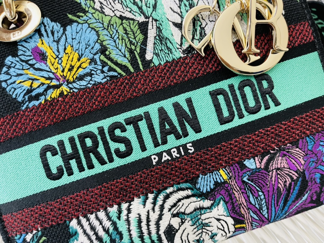 10A + top quality Dior Medium Lady D-Lite Bag 9920 DD003 24cm