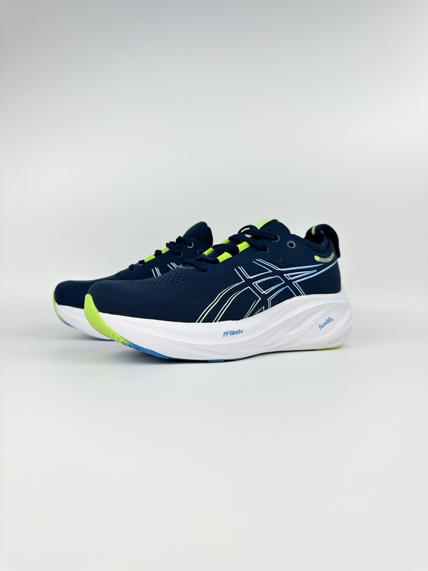 Asics Sneakers Sports shoes GEL-Nimbus 26