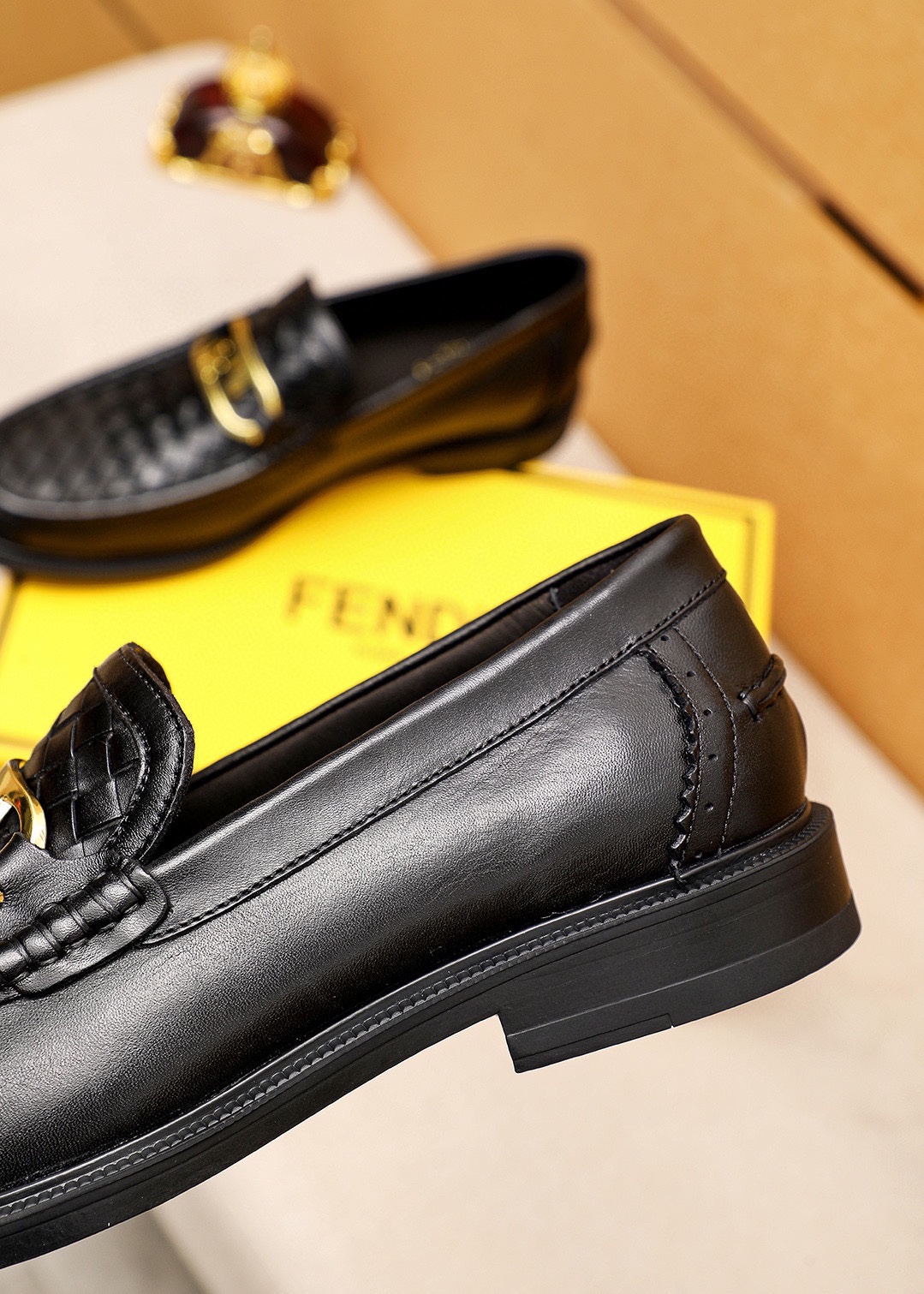 Fendi Shoes Leather Shoes