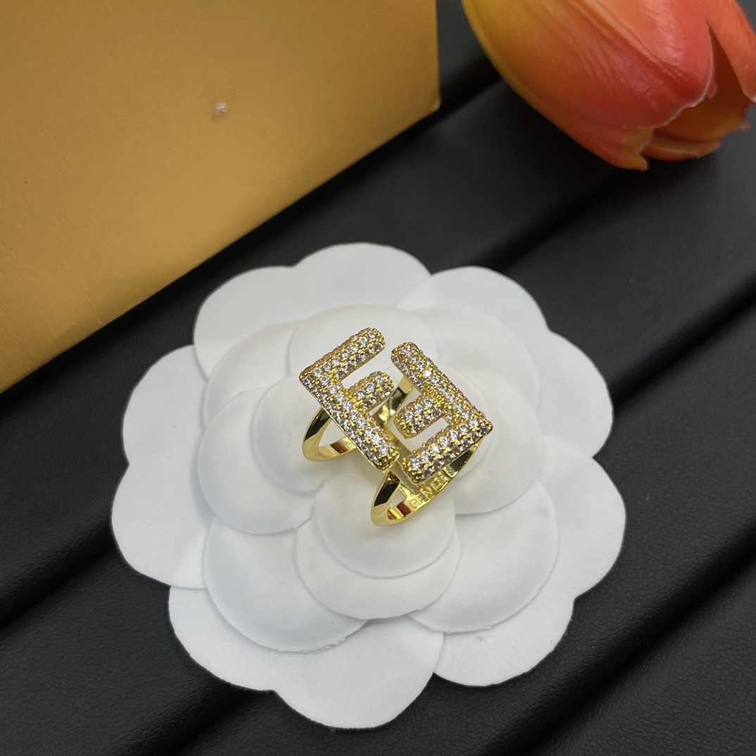 Fendi Jewelry Rings Full Diamond Letter