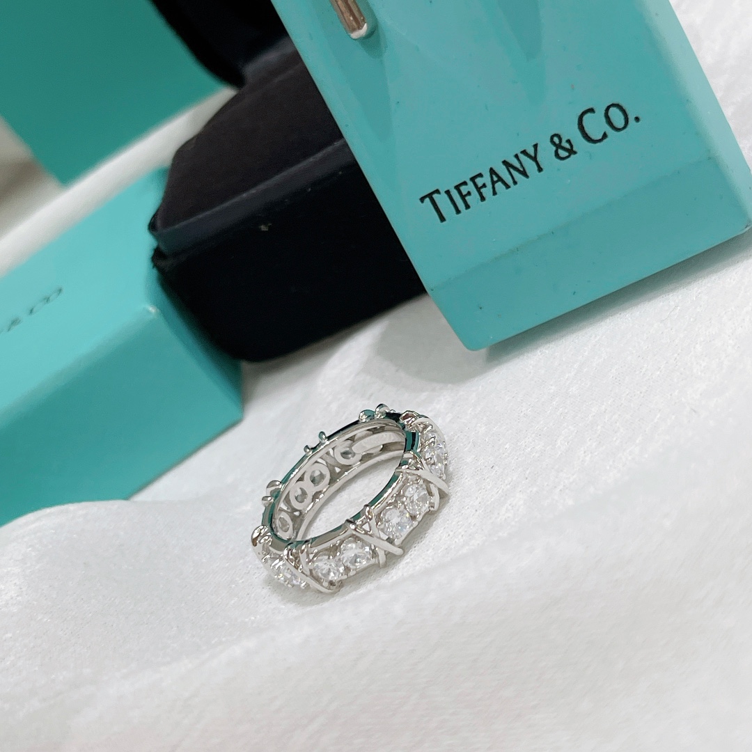 Tiffany & Co. Ring 005