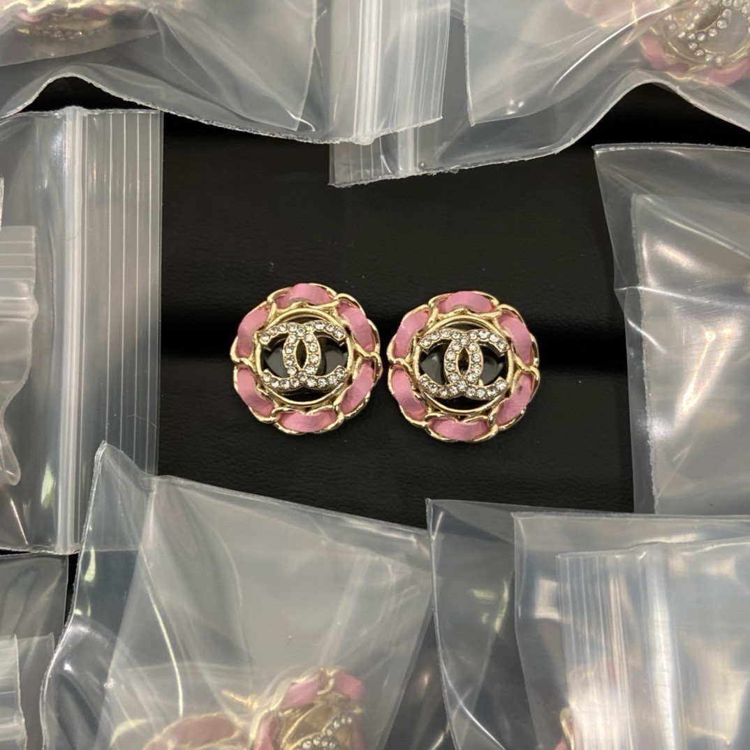 Chanel Earring 050