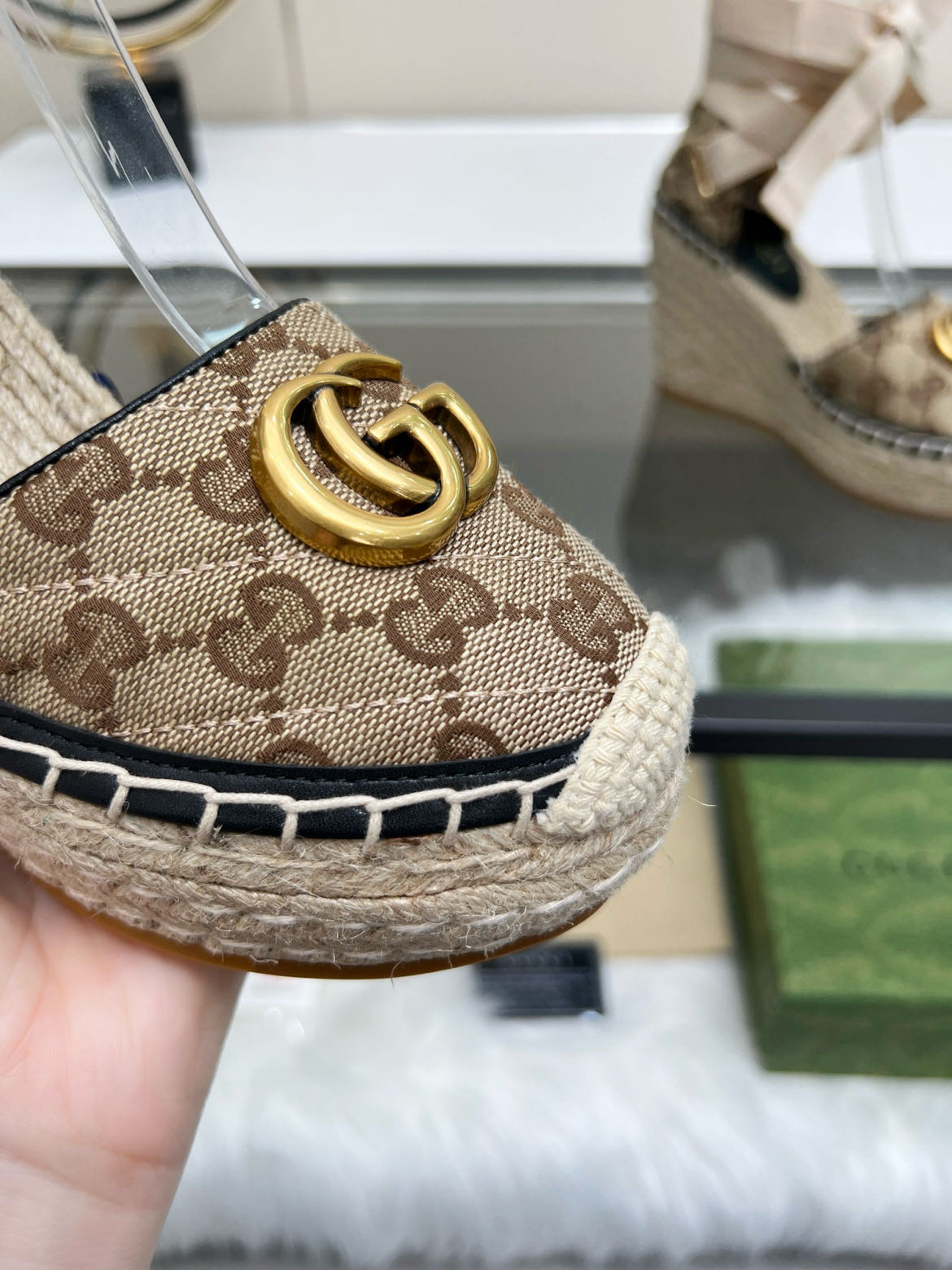 Gucci shoes 049 XM052