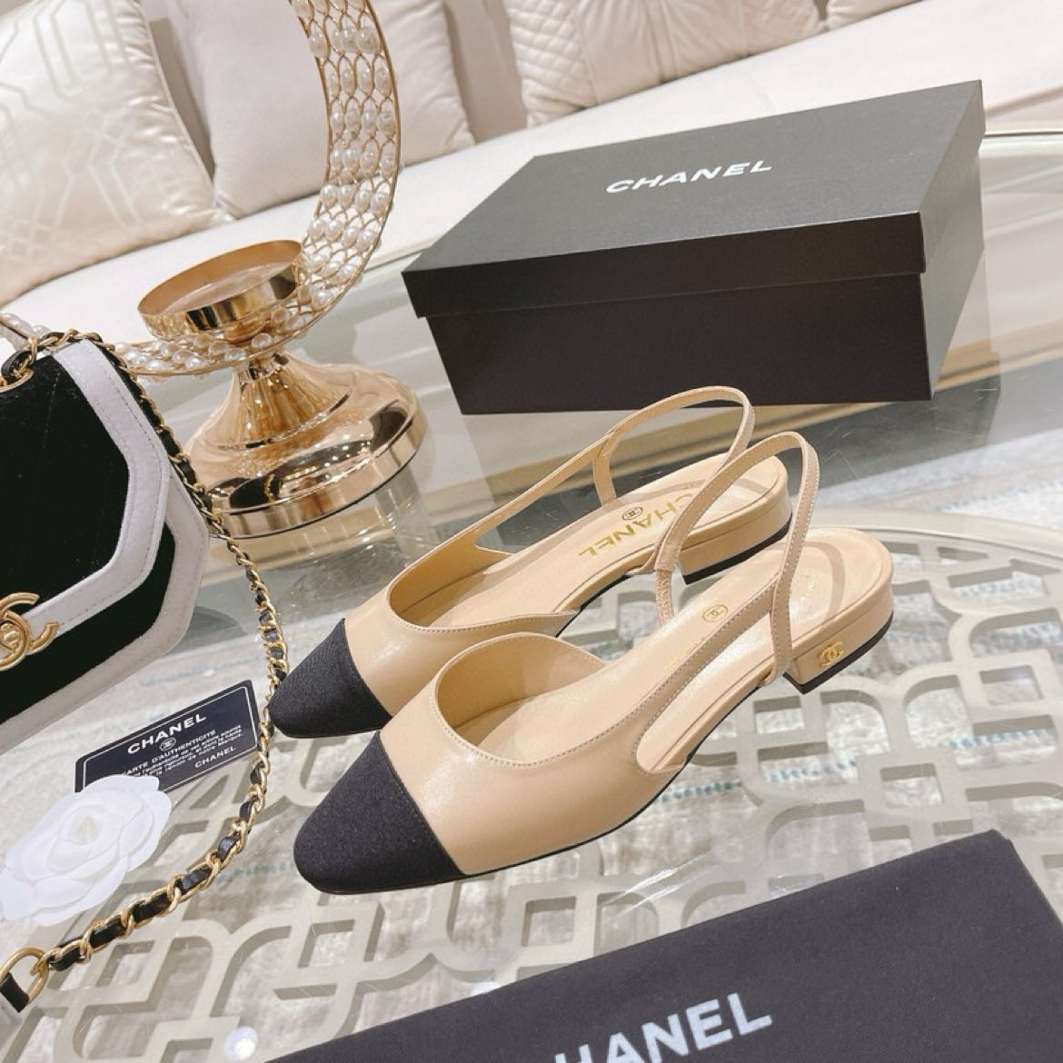 Chanel shoes 064 XM092