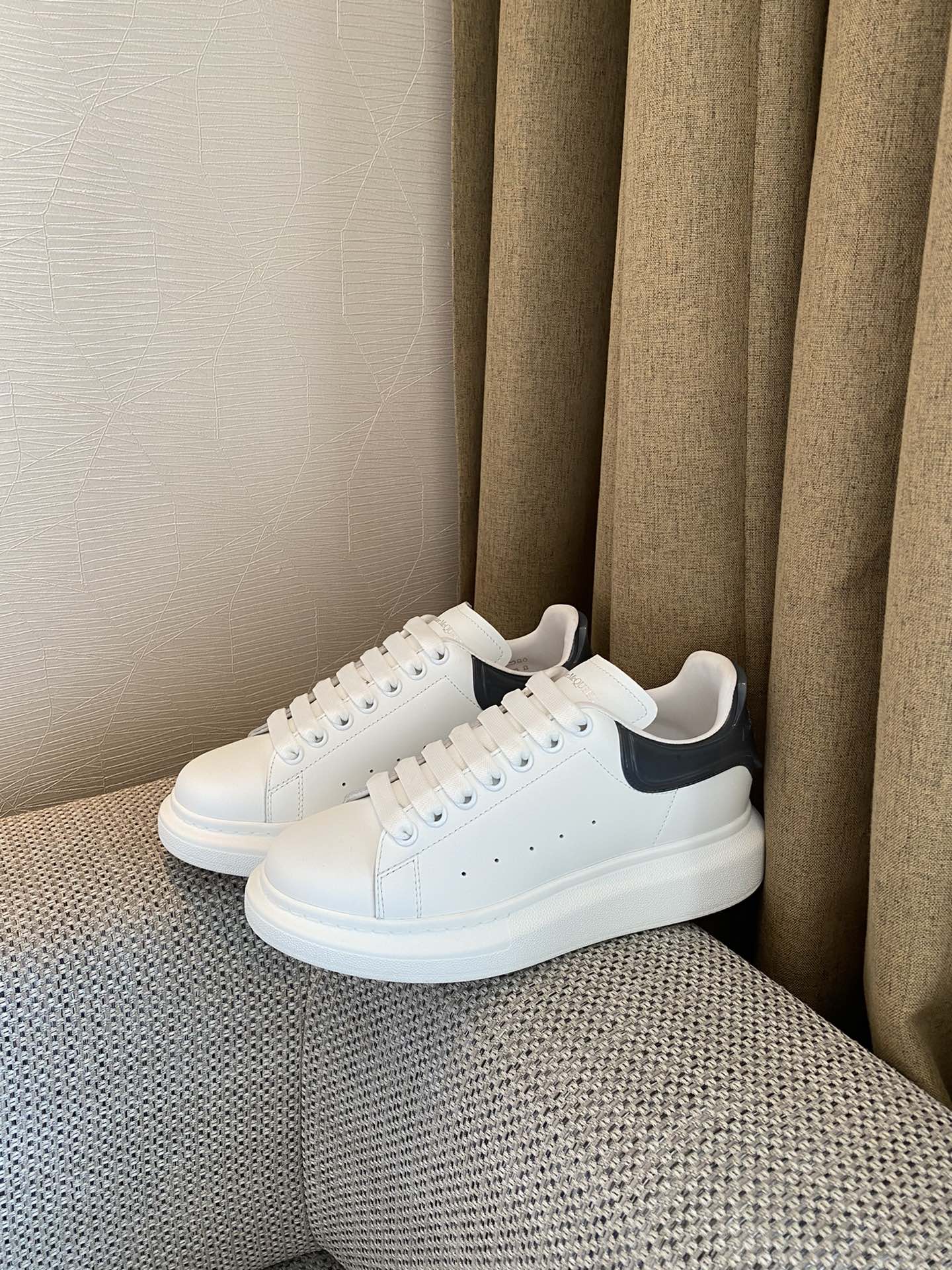 Alexander McQUEEN shoes 006 XM092