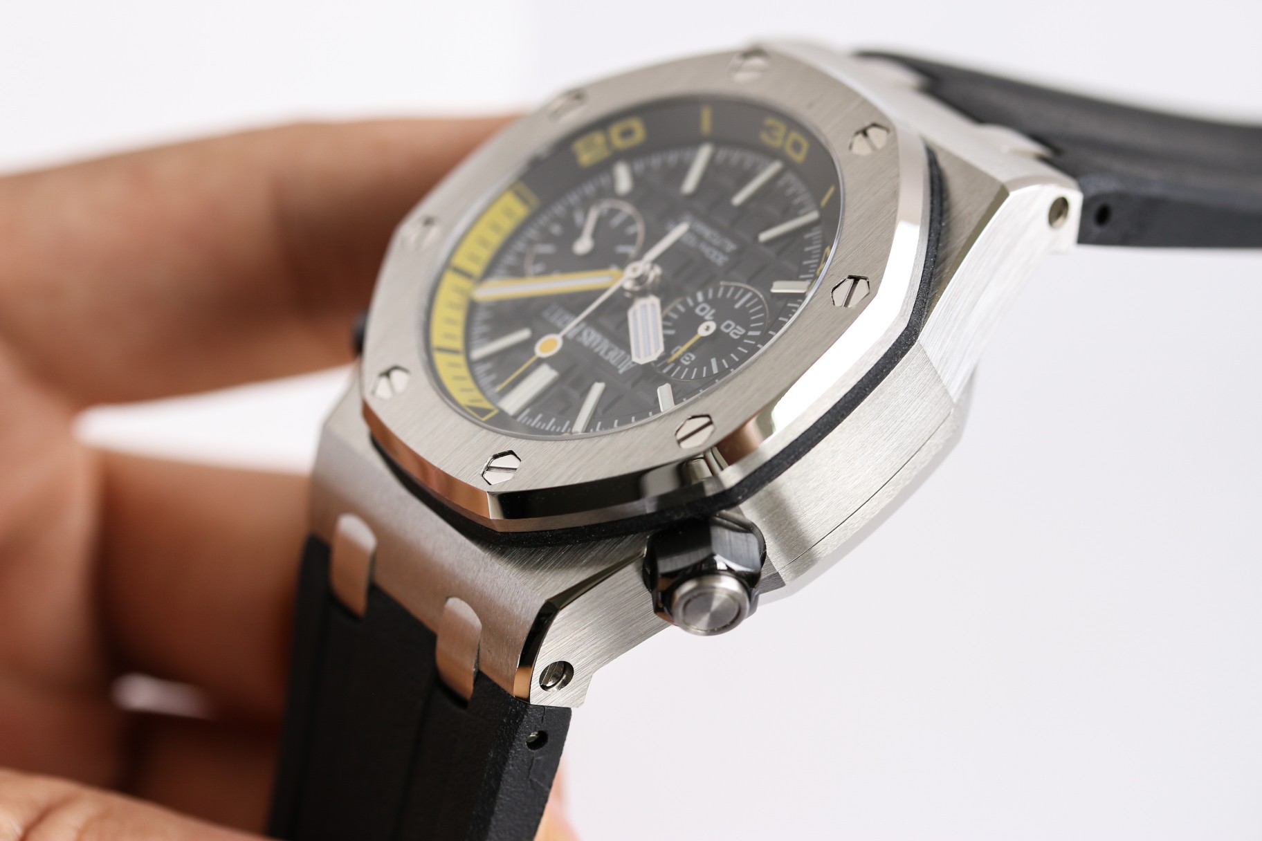 Audemars Piguet ROYAL OAK OFFSHORE 26703 42mm