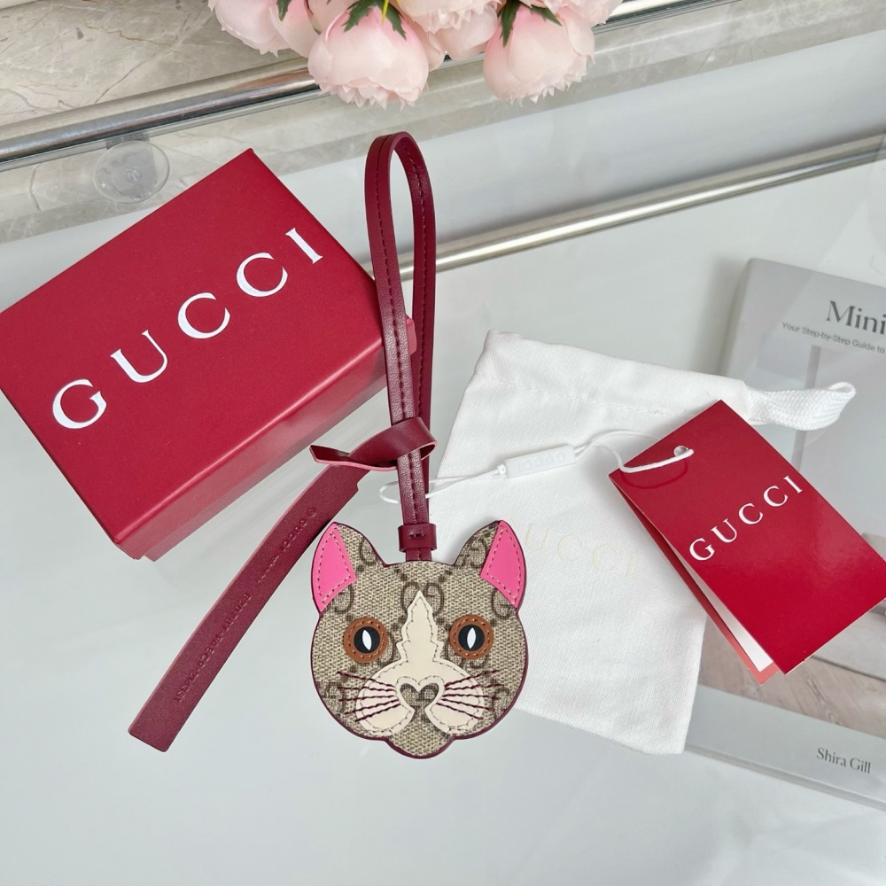 Gucci Key Chain Cat Keychain Charms Accessories